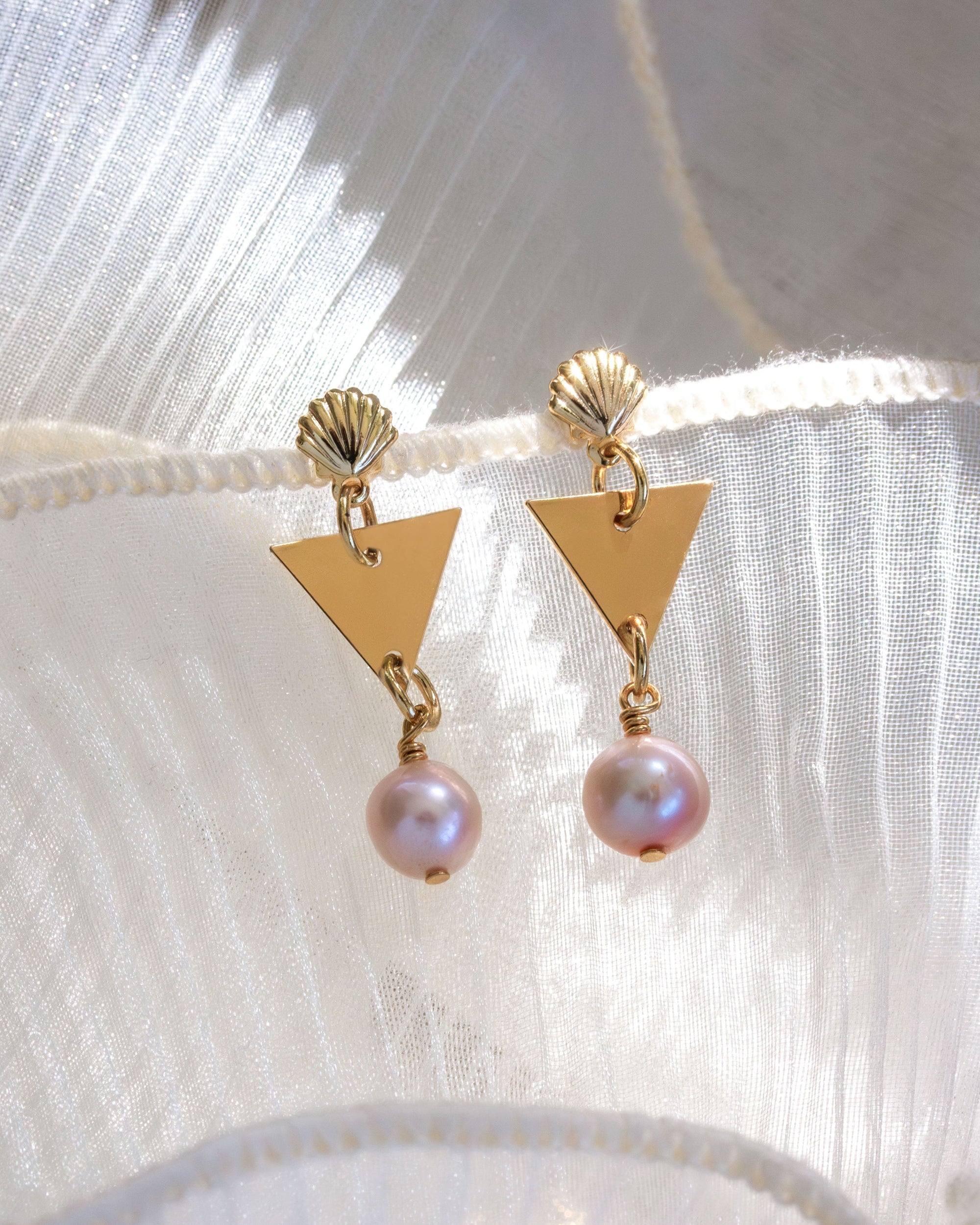 Luna Norte - Thingamabob Treasures Pearl Post Earrings -