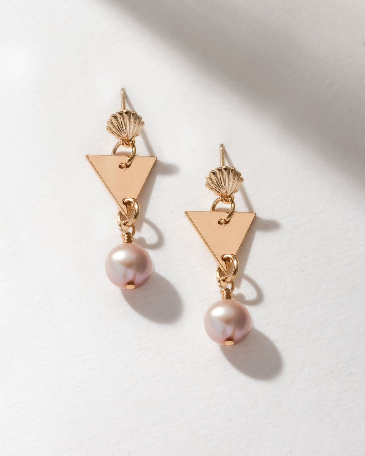 Luna Norte - Thingamabob Treasures Pearl Post Earrings -