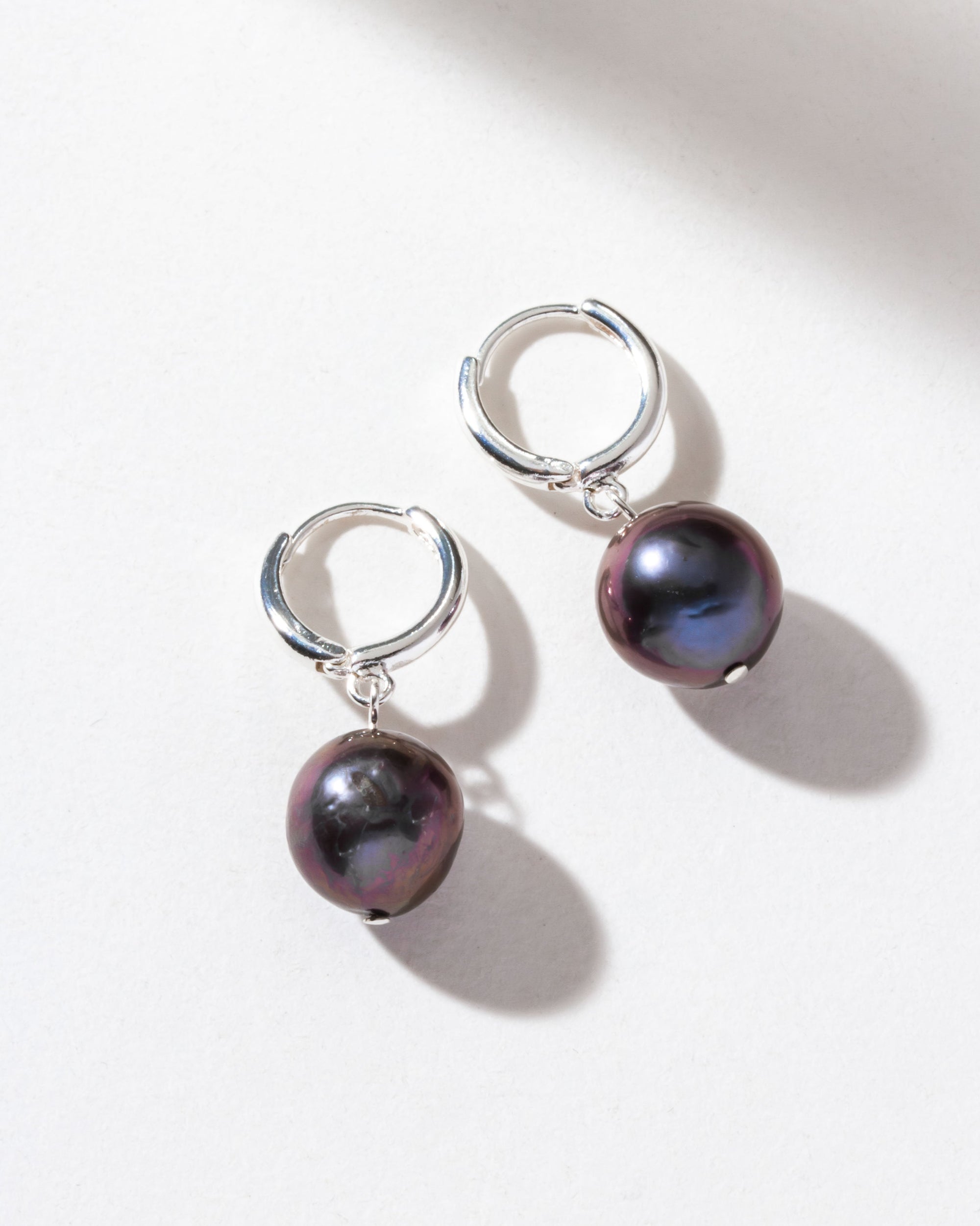 Luna Norte - Sterling Silver Tropical Pearl Huggie Hoop Earrings -