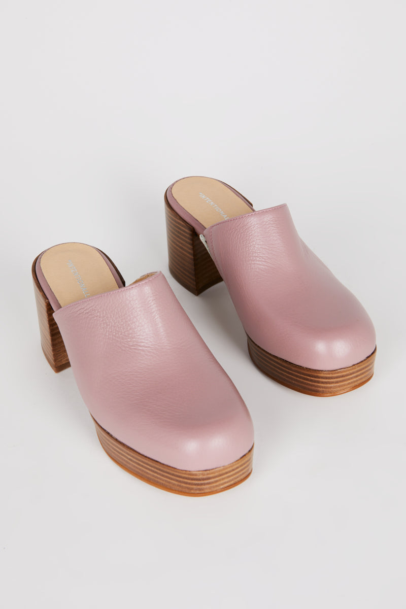 Facts Leather Platform Clog