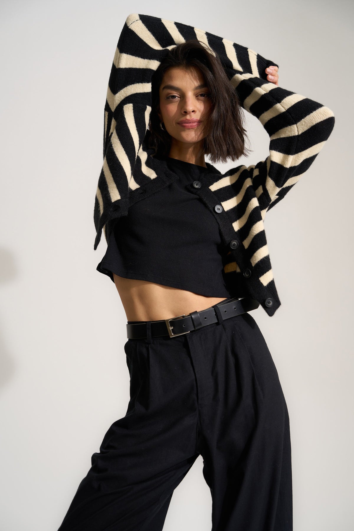 Callahan Knitwear - Fiona Cardigan - Black & White -