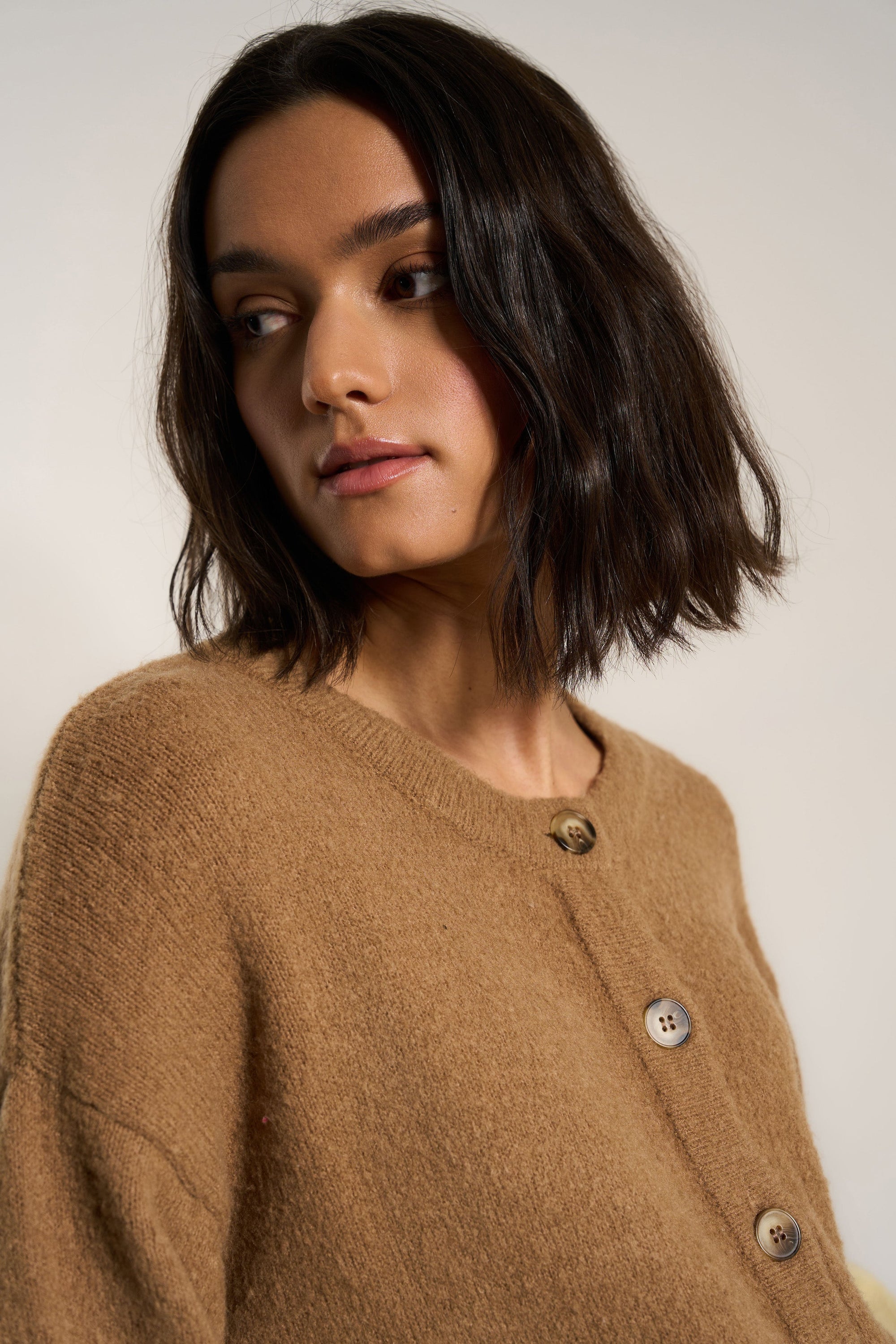 Callahan Knitwear - Fiona Cardigan - Raw Umber -