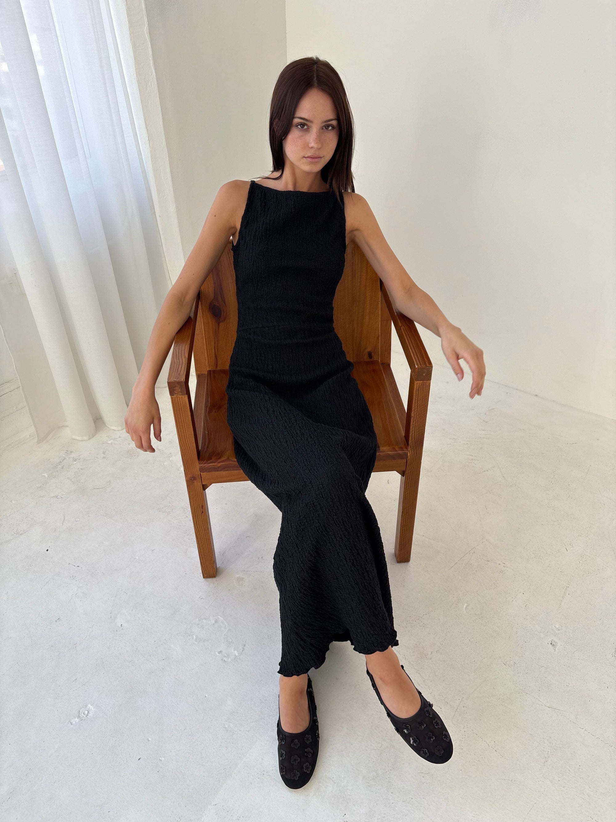 Lisa Says Gah - Eden Mesh Flat - Obsidian Black -