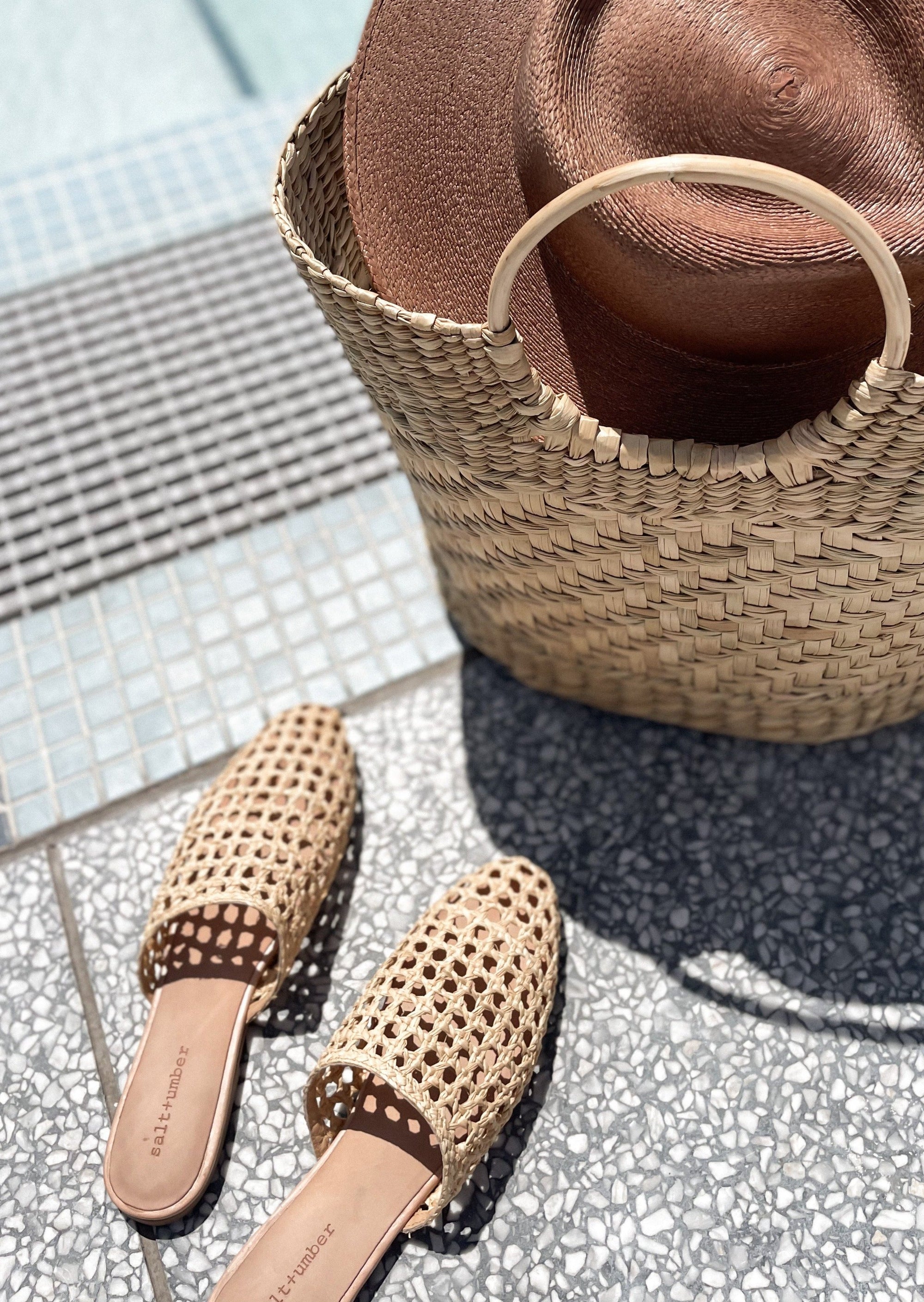 salt + umber - Raffa - Natural Seagrass -