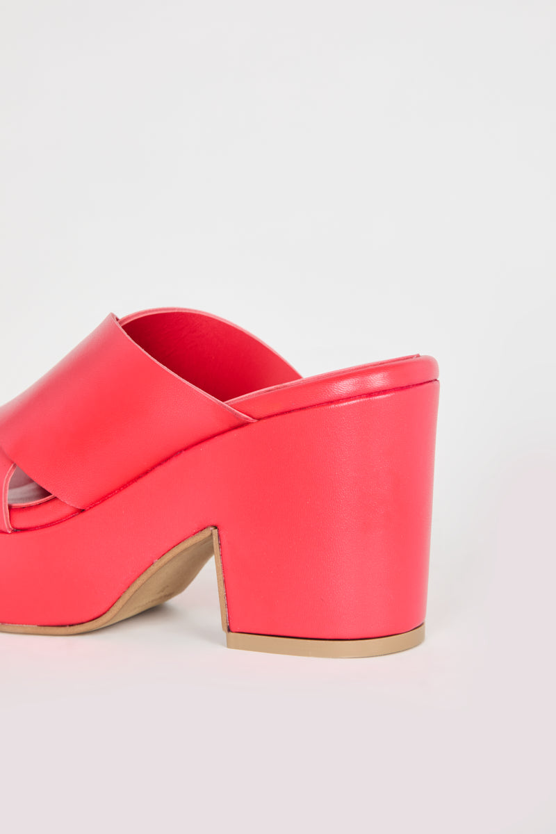 Dame Heeled Platform