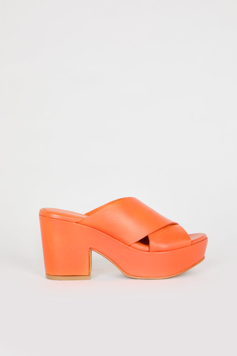 Dame Heeled Platform