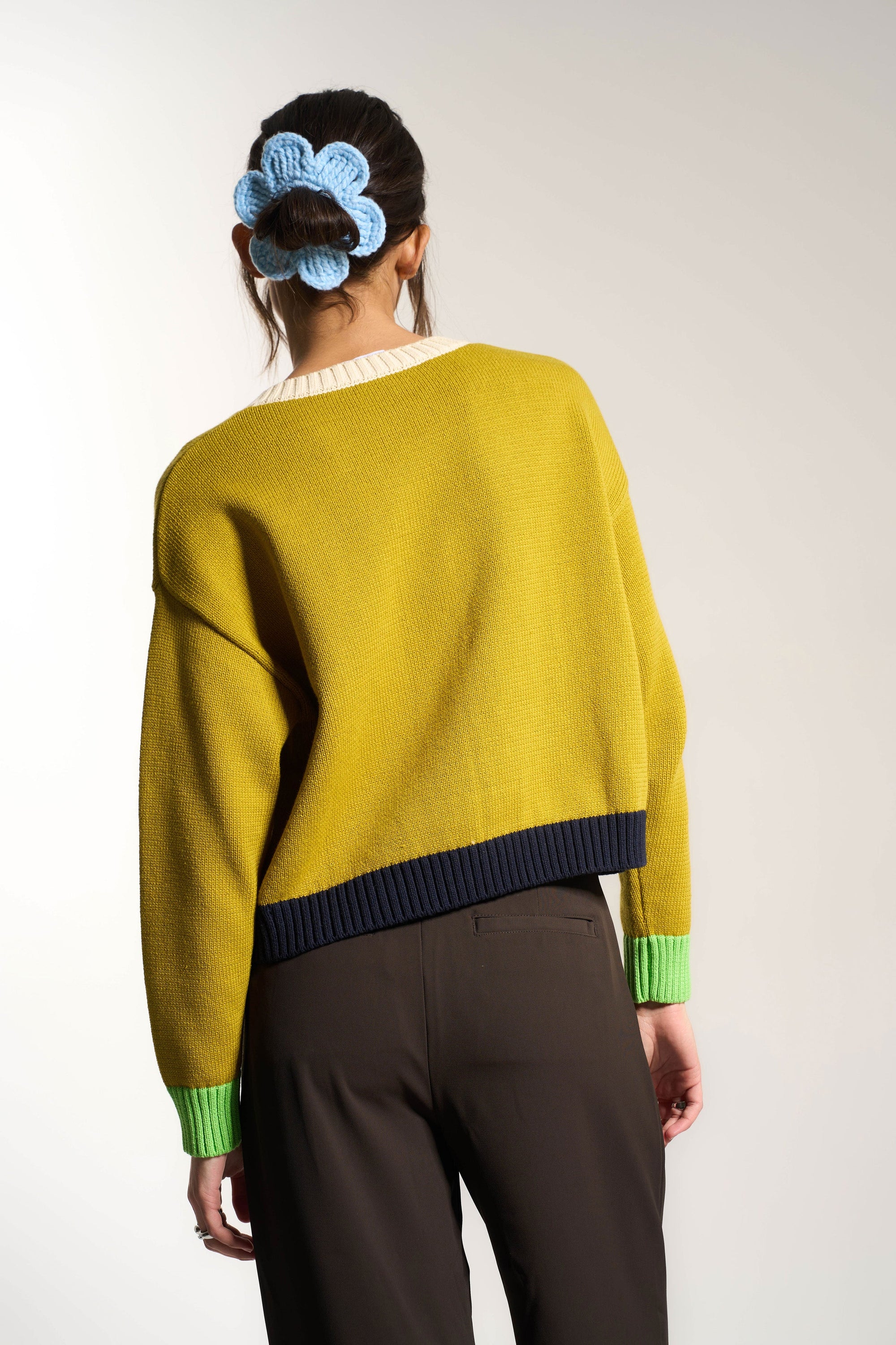 Callahan Knitwear - Bloom Handknitted Scrunchie - Sky -