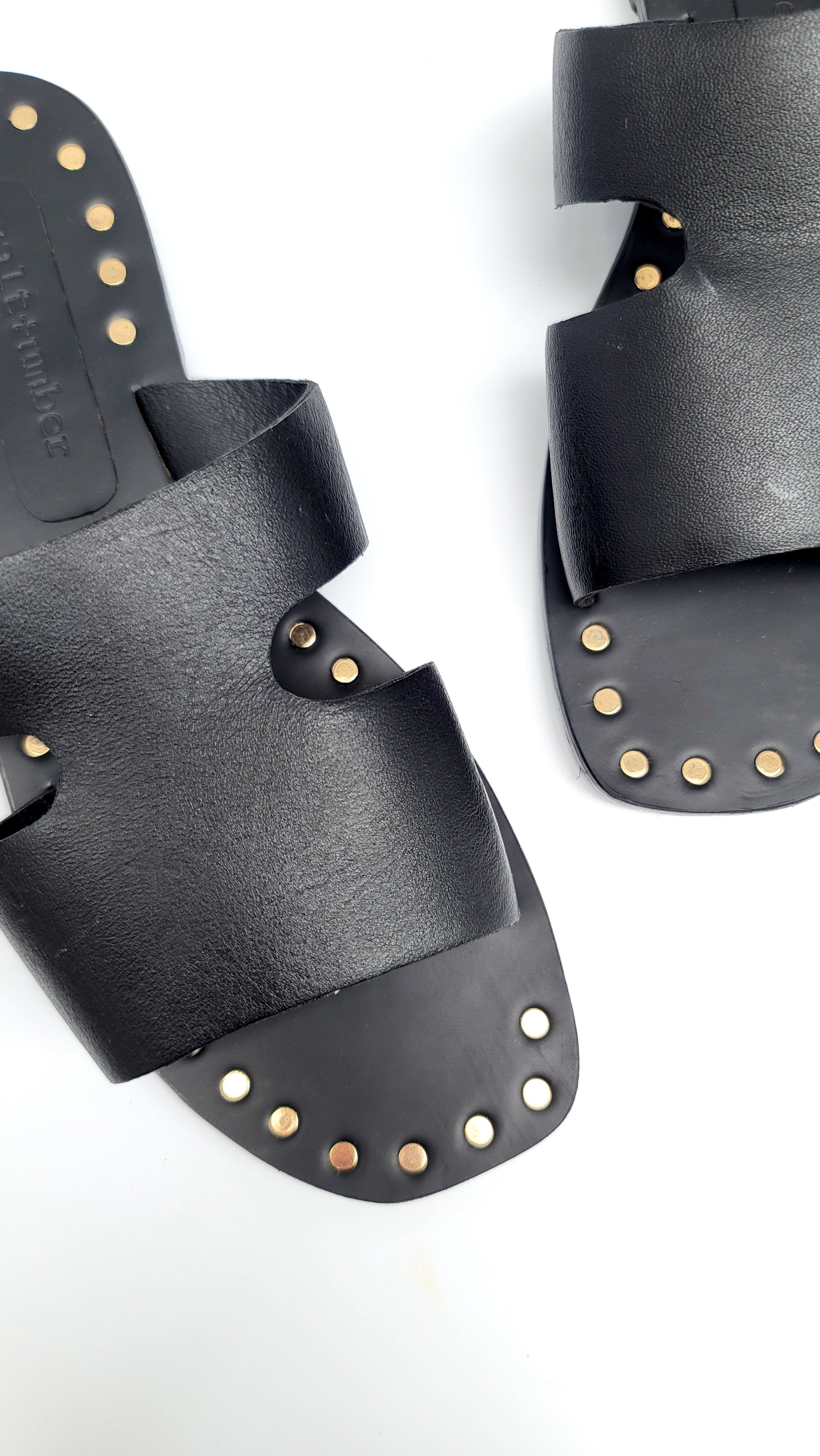 salt + umber - Lala - Black -