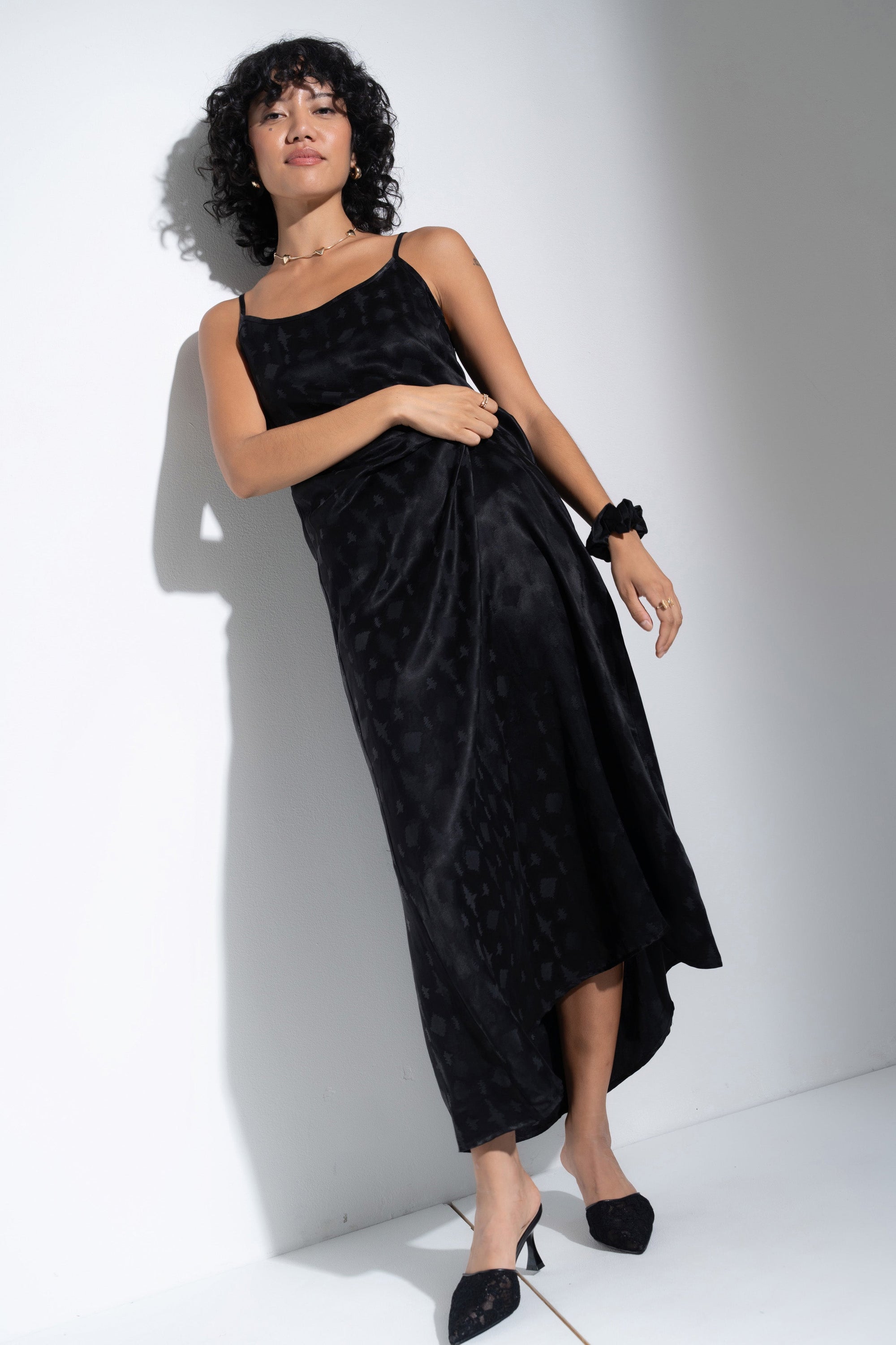Be Idle - The Long Slip - Black Zig Zag -