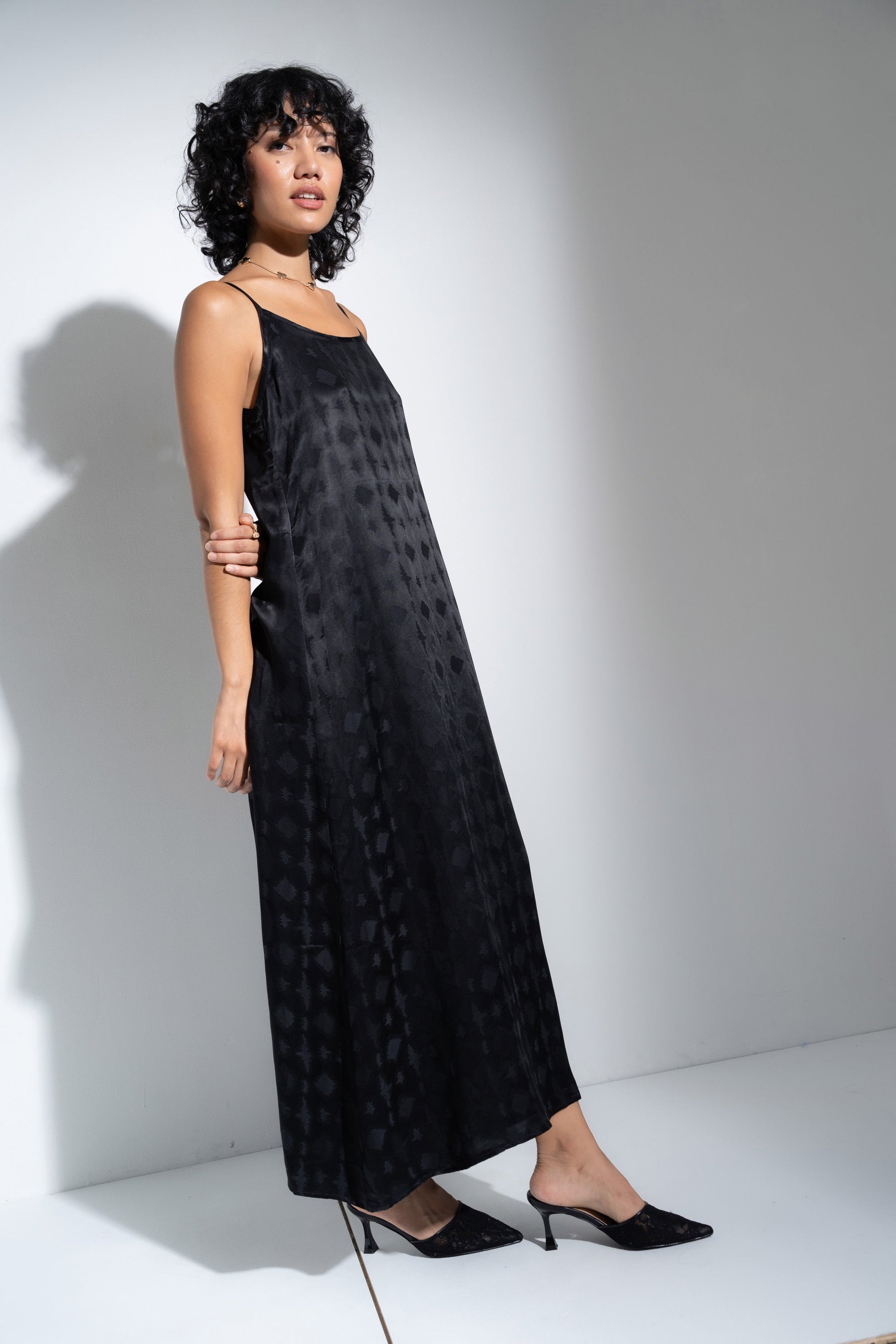 Be Idle - The Long Slip - Black Zig Zag -