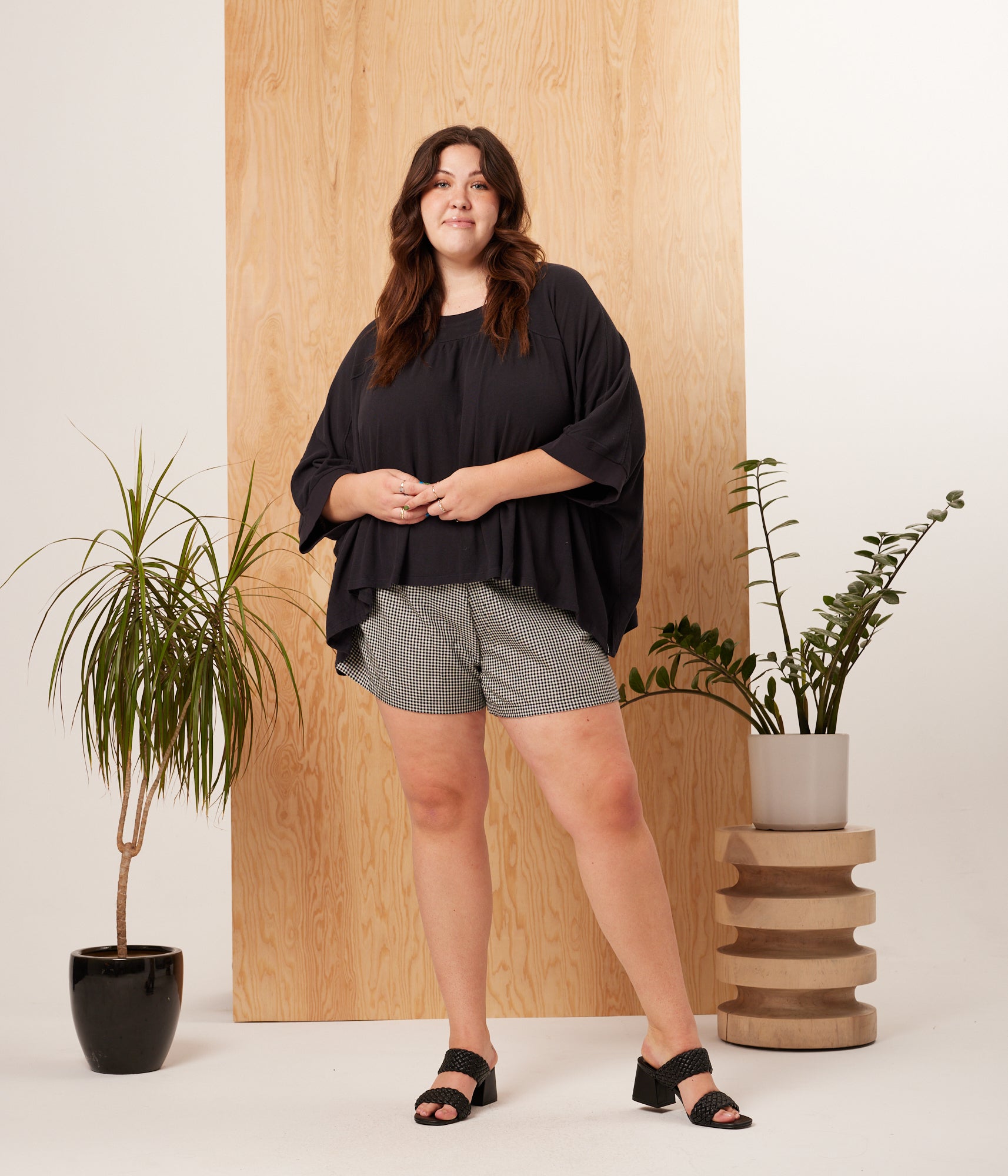 Known Supply - Lotus Top - Washed Black -