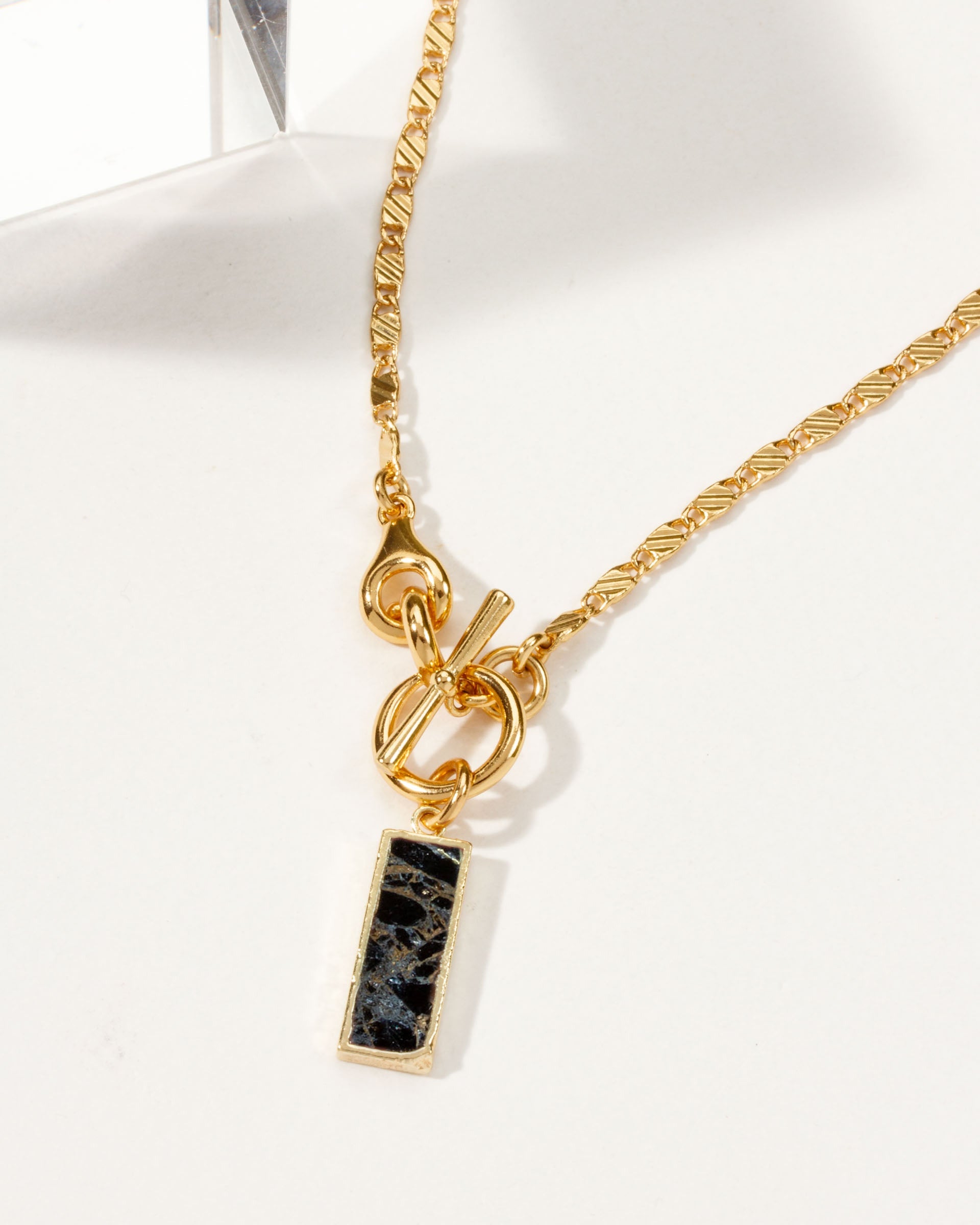 Luna Norte - Hookup Toggle Necklace - Midnight