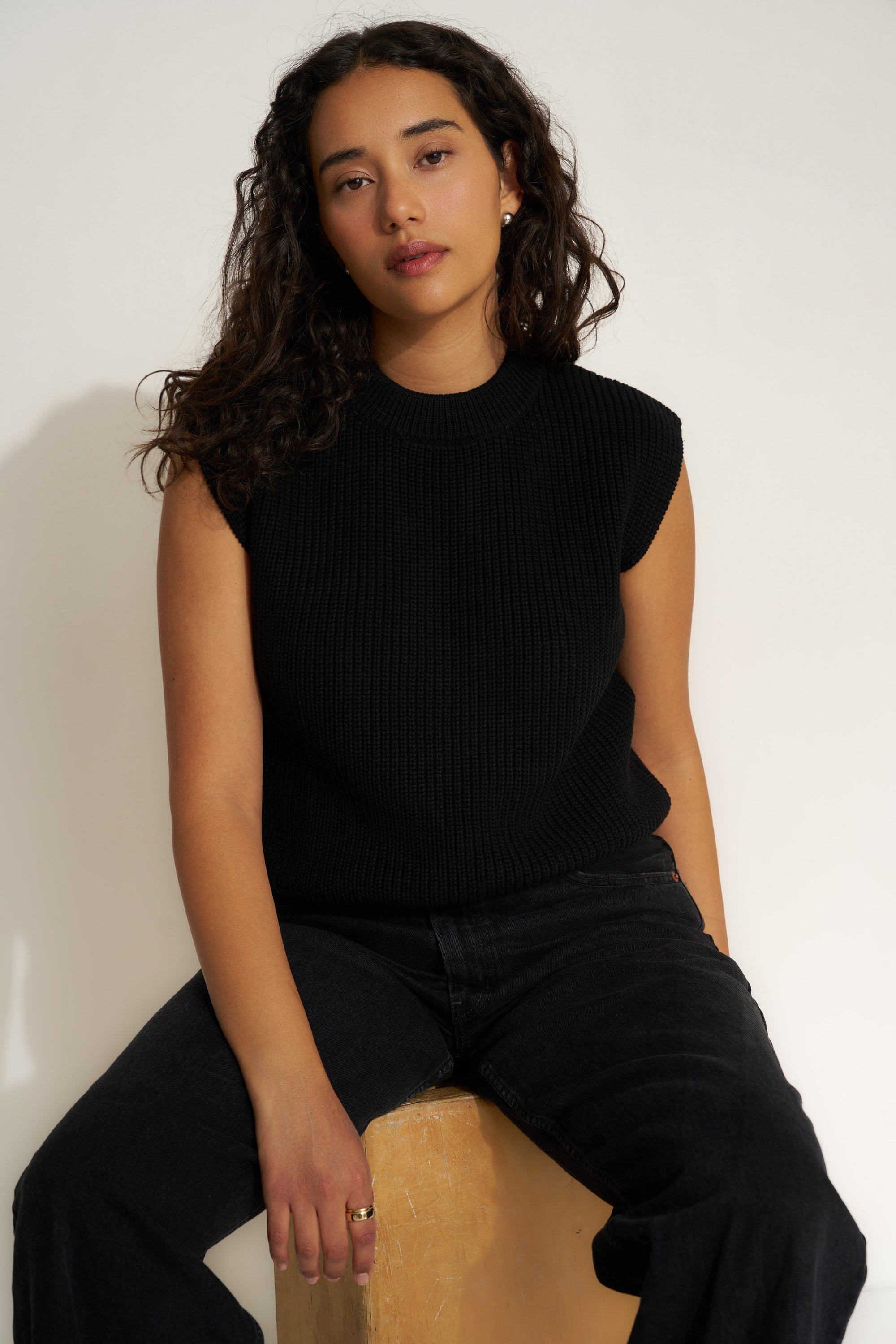 Callahan Knitwear - The Muscle Tee - Black -