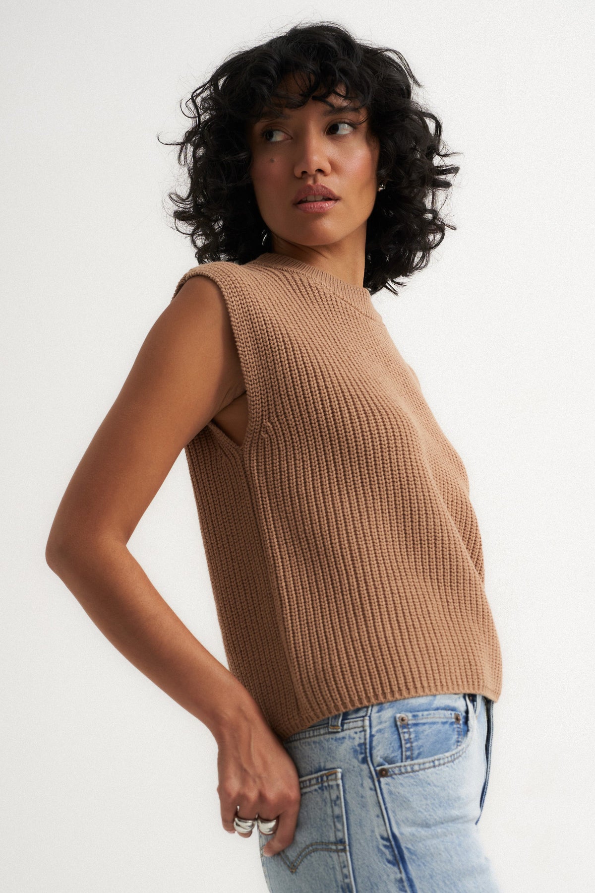 Callahan Knitwear - The Muscle Tee - Camel -