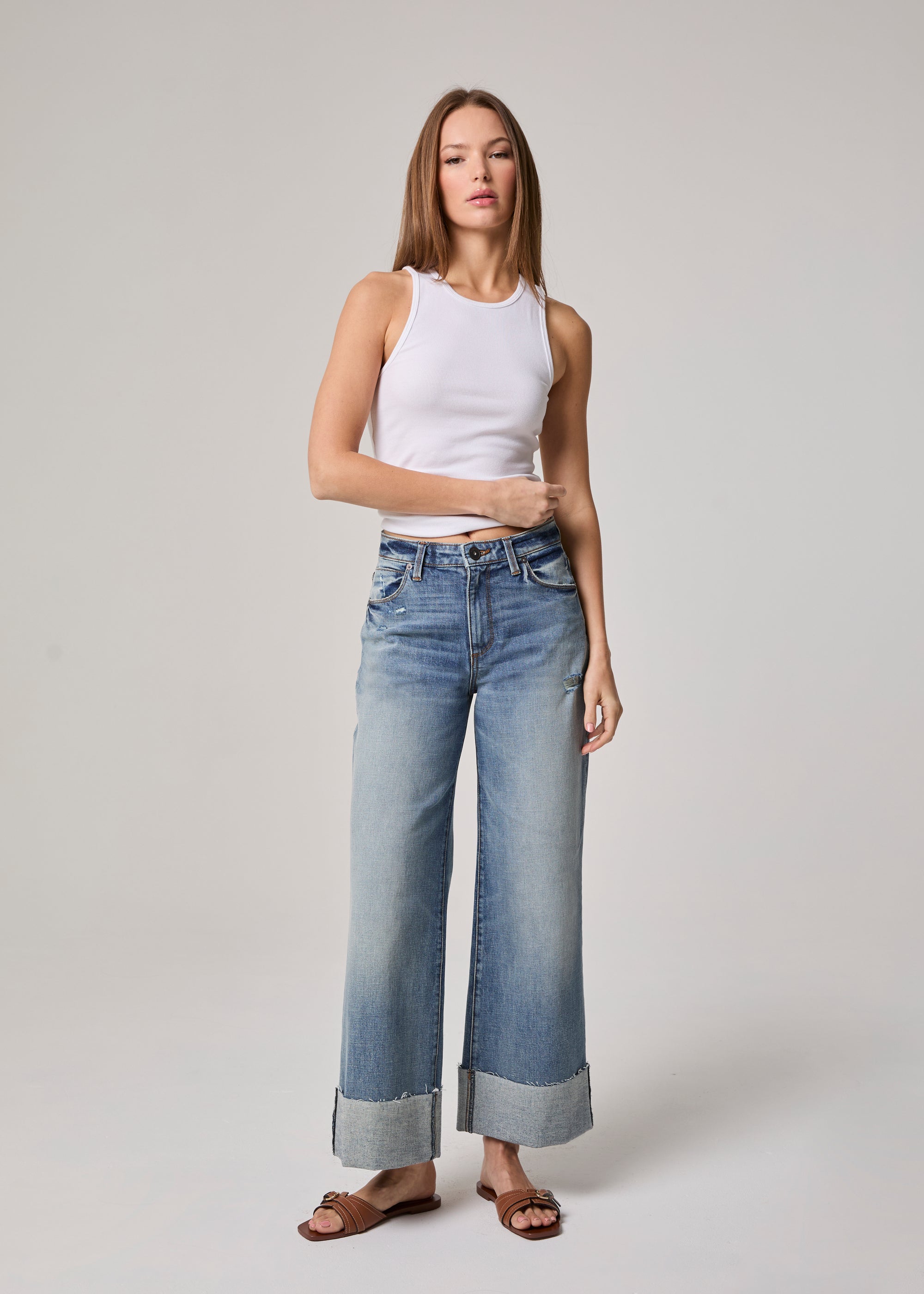 Edyson - Conrad High Rise Cuffed Wide Leg Jeans - Medium Hobart -