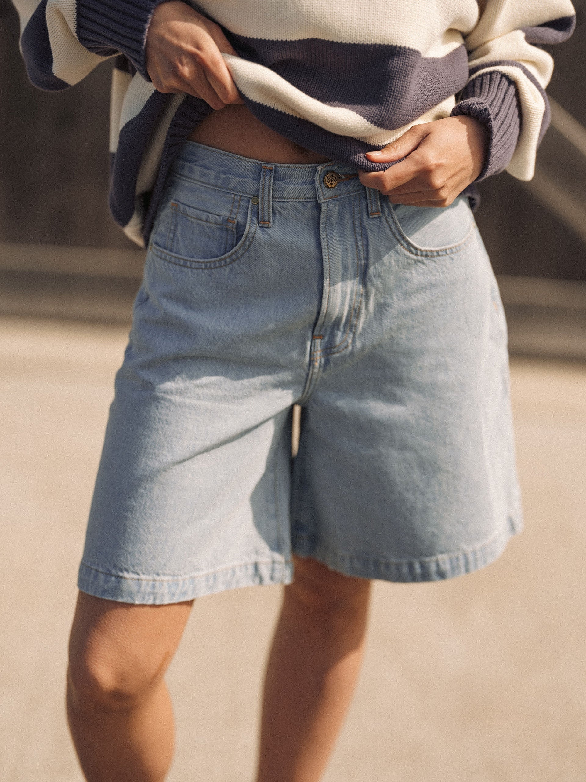Nelle Atelier - The Sara Petite Denim Bermuda Shorts - Sky -