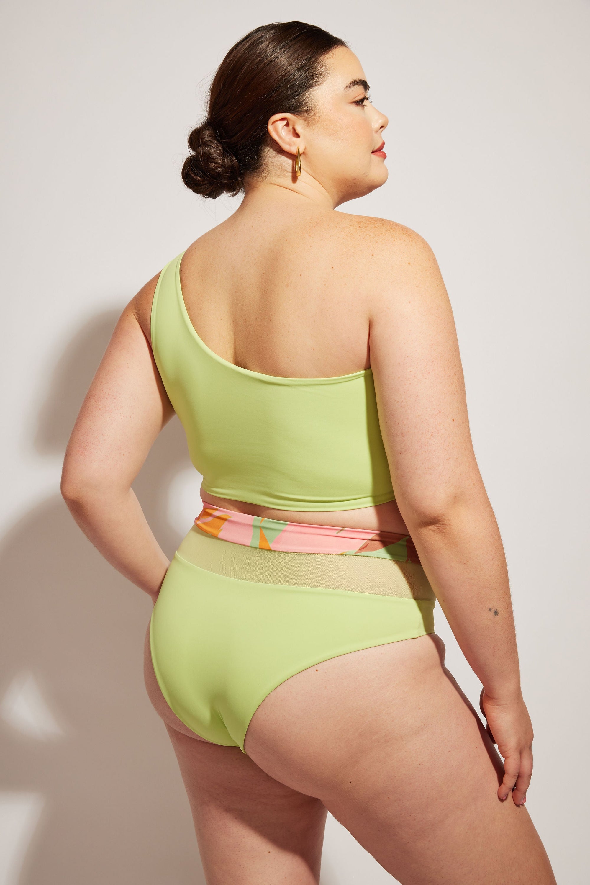 Nomads Swimwear - Bay Top II - Avocado/Birds of Paradise -