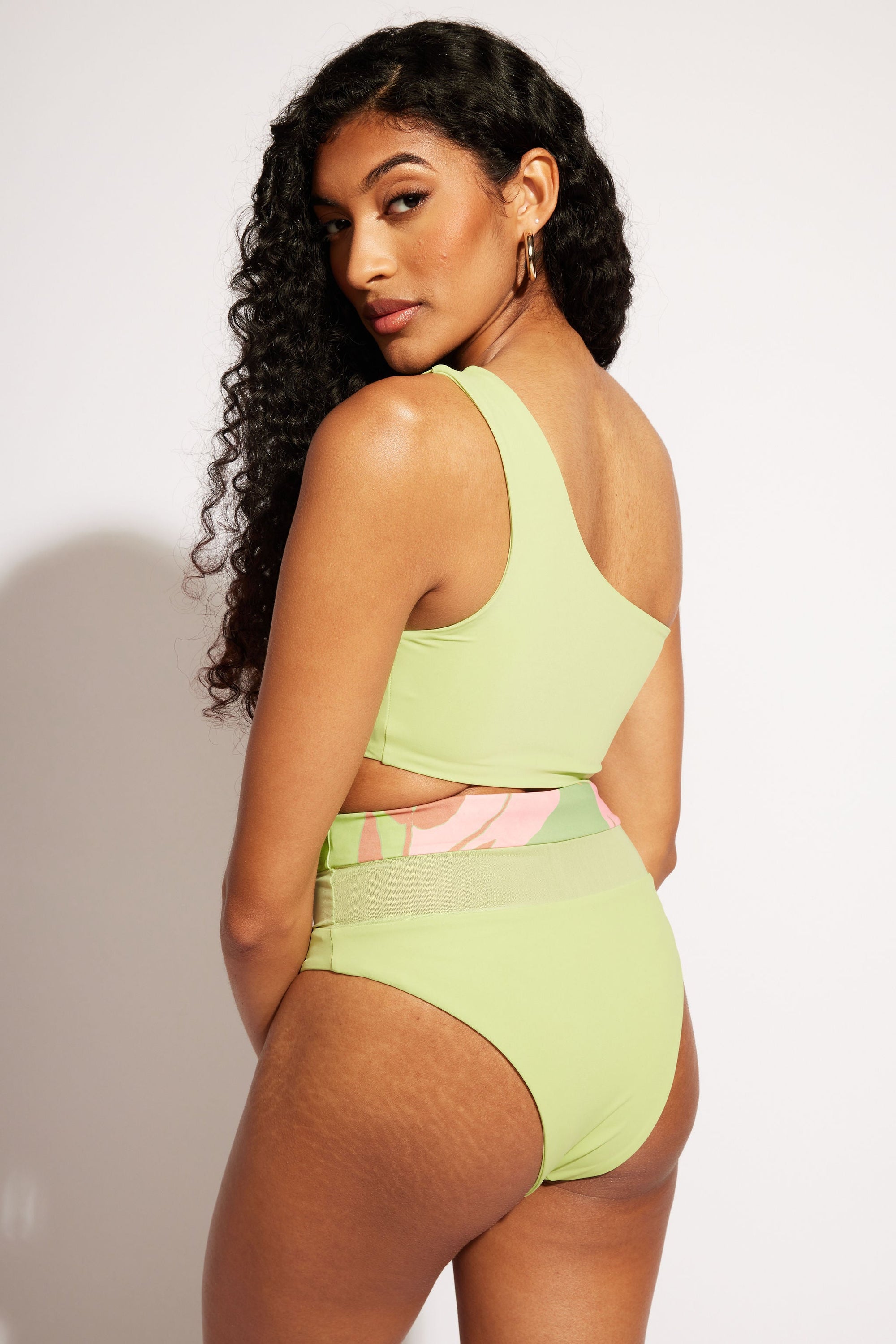 Nomads Swimwear - Bay Top II - Avocado/Birds of Paradise -