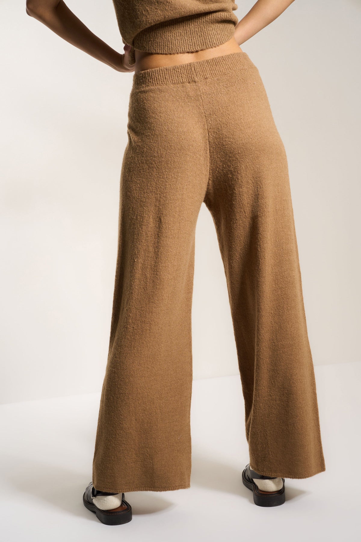 Callahan Knitwear - Pilar Pant - Raw Umber -