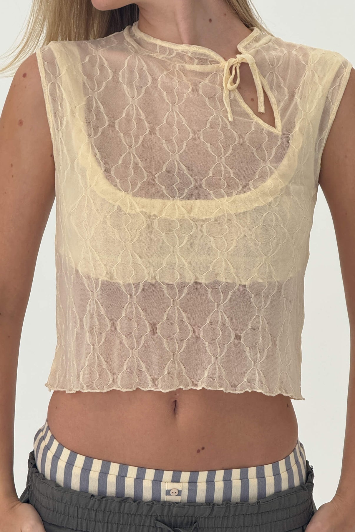 Find Me Now - Mariposa Keyhole Tee - Cloud -