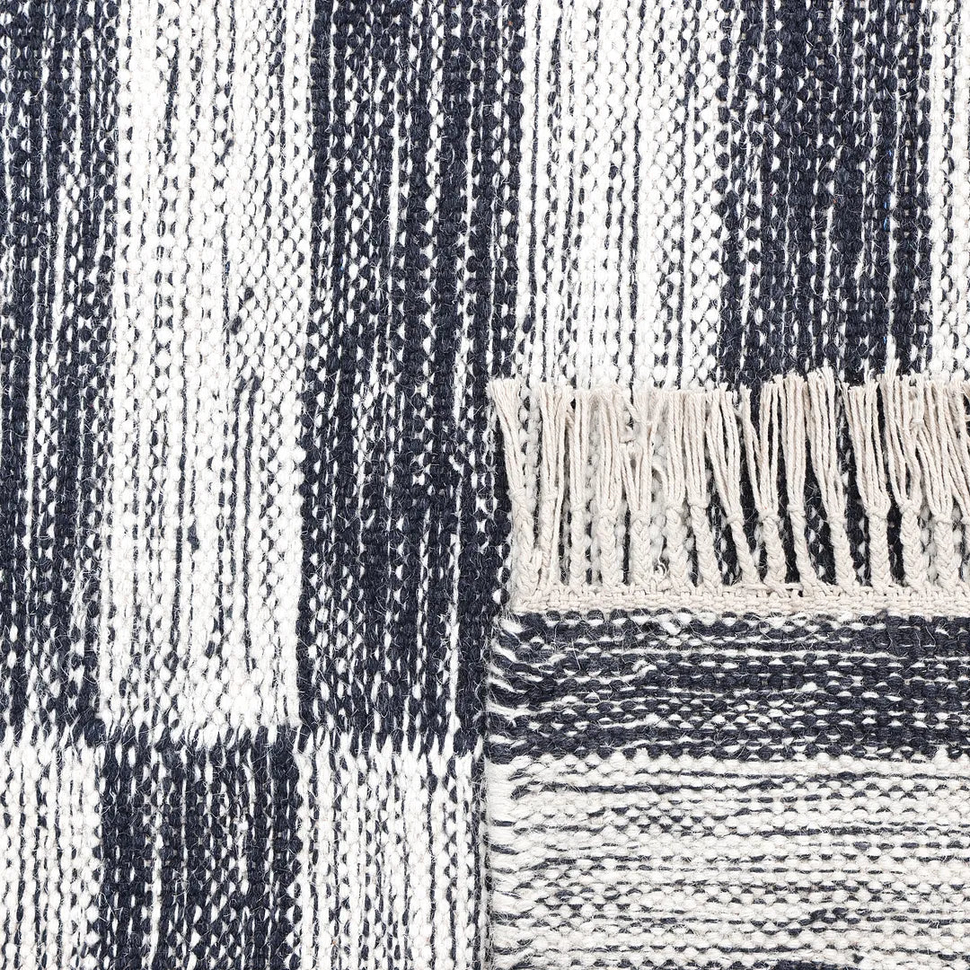 Solo Rugs - Louella Hand Woven Contemporary Flatweave Area Rug -