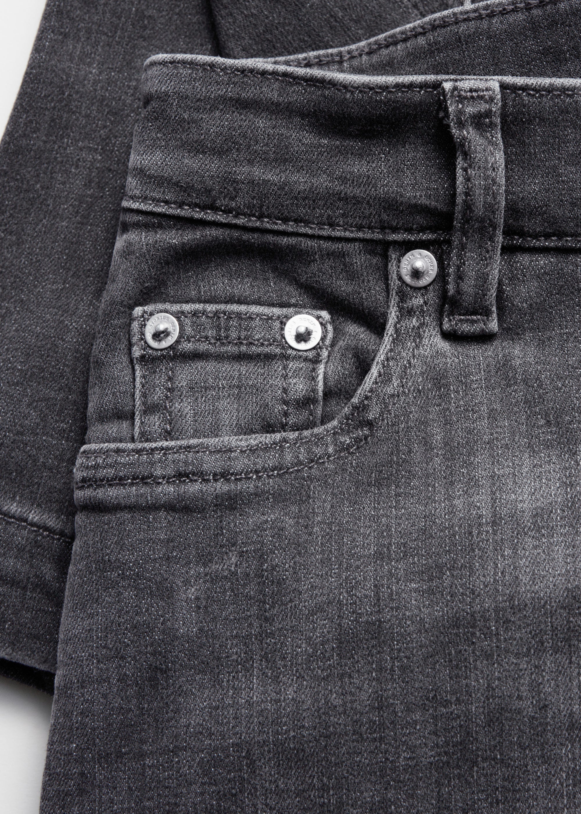 & Other Stories - Hill Stretch Cut Jeans - Black -