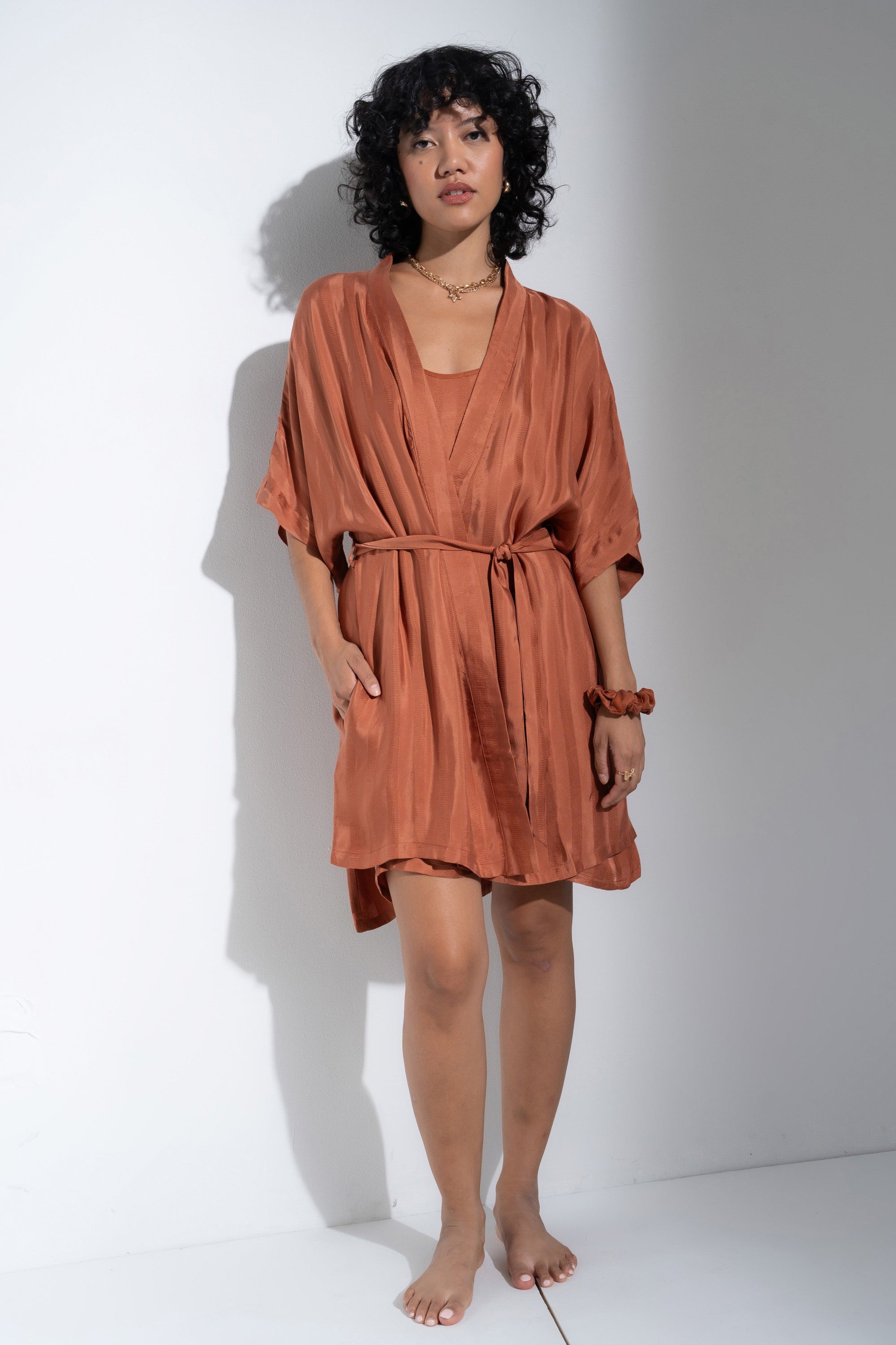 Be Idle - The Short Robe - Rust -