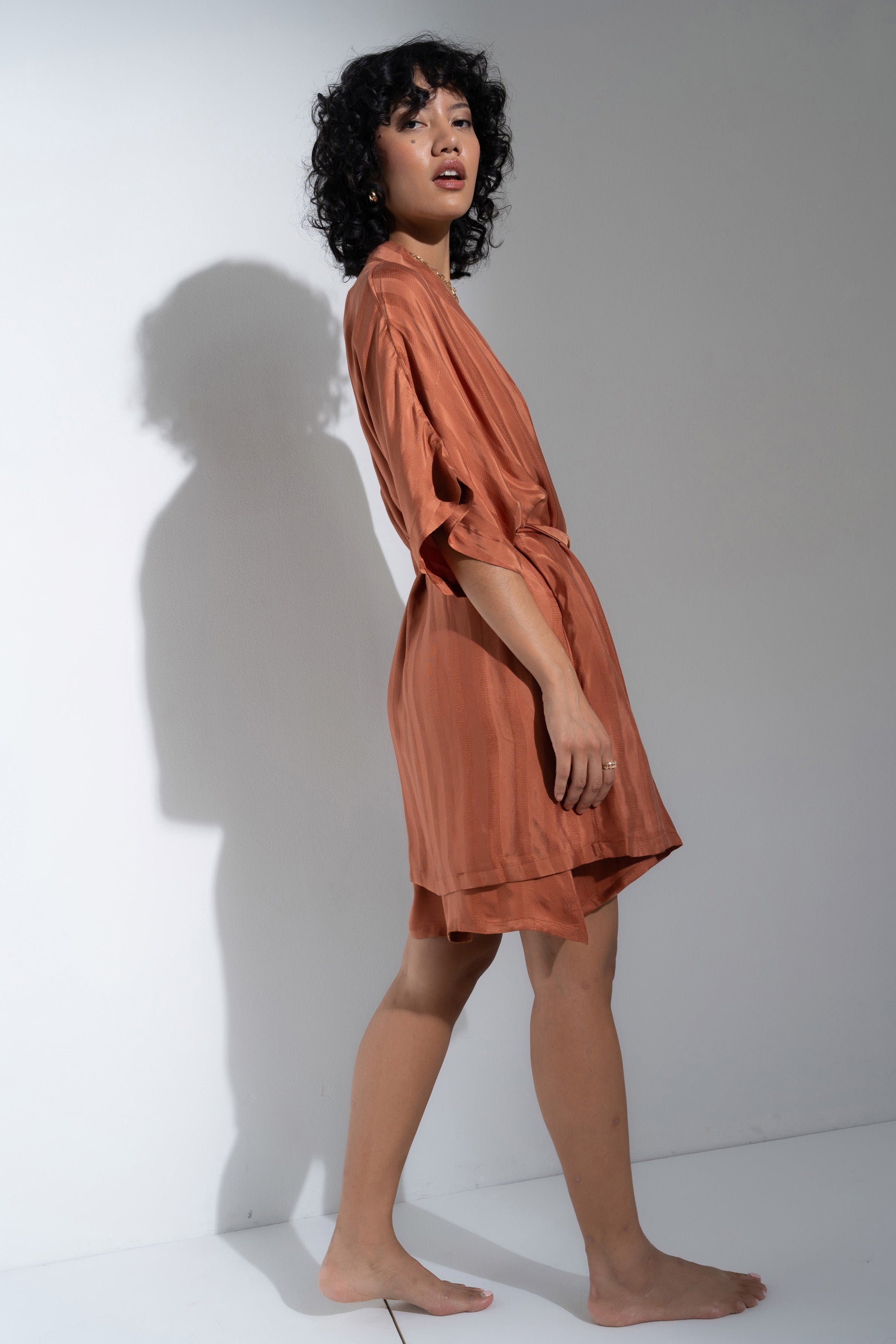 Be Idle - The Short Robe - Rust -