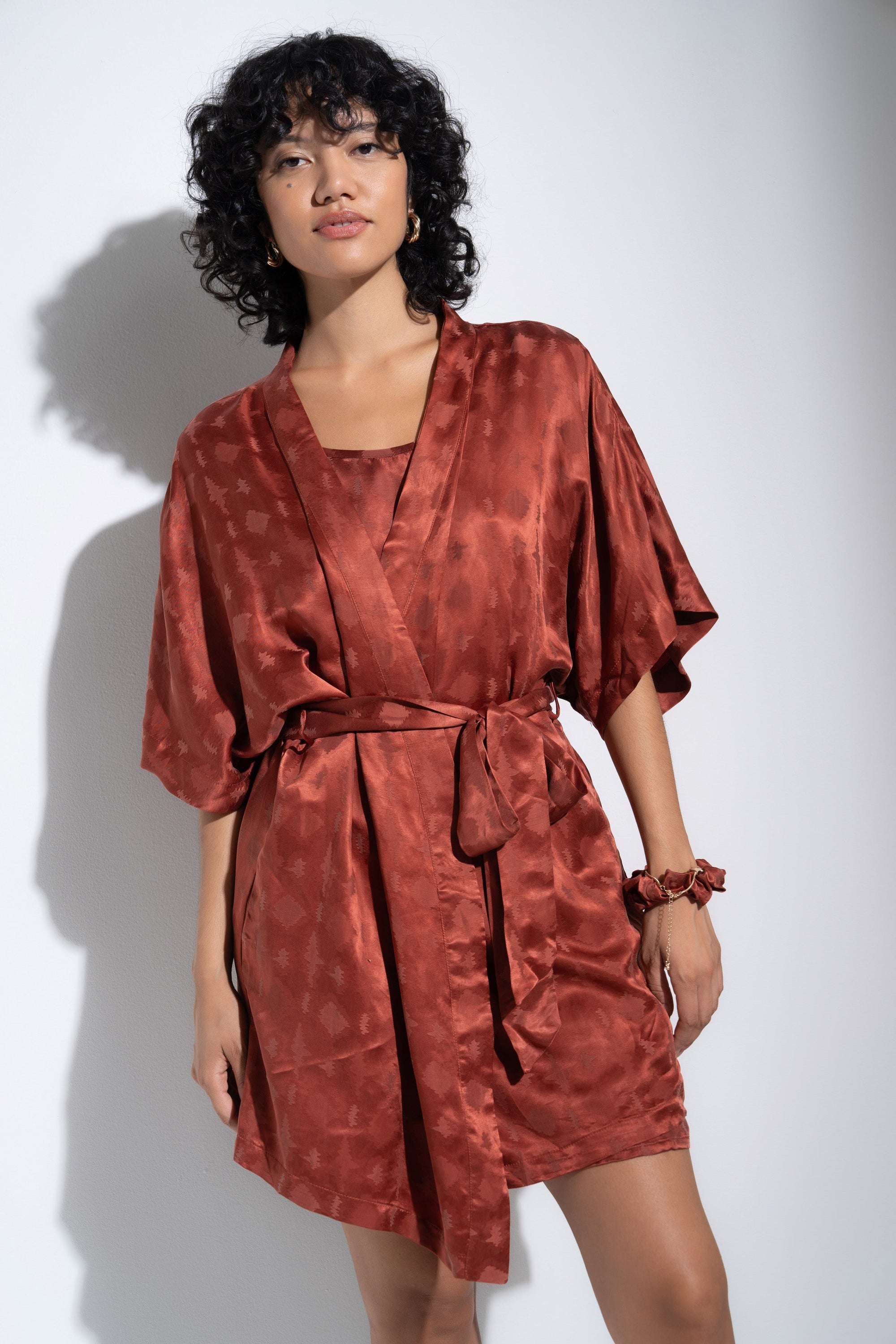 Be Idle - The Short Robe - Rust -