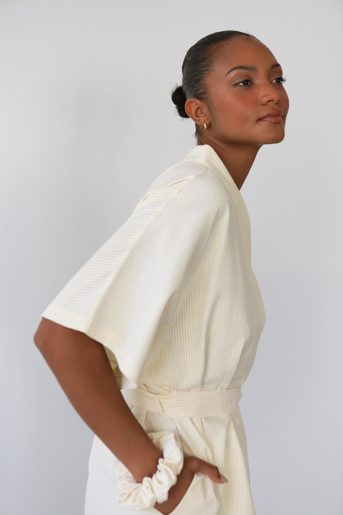 Be Idle - The Pinstripe Short Robe - Butter -