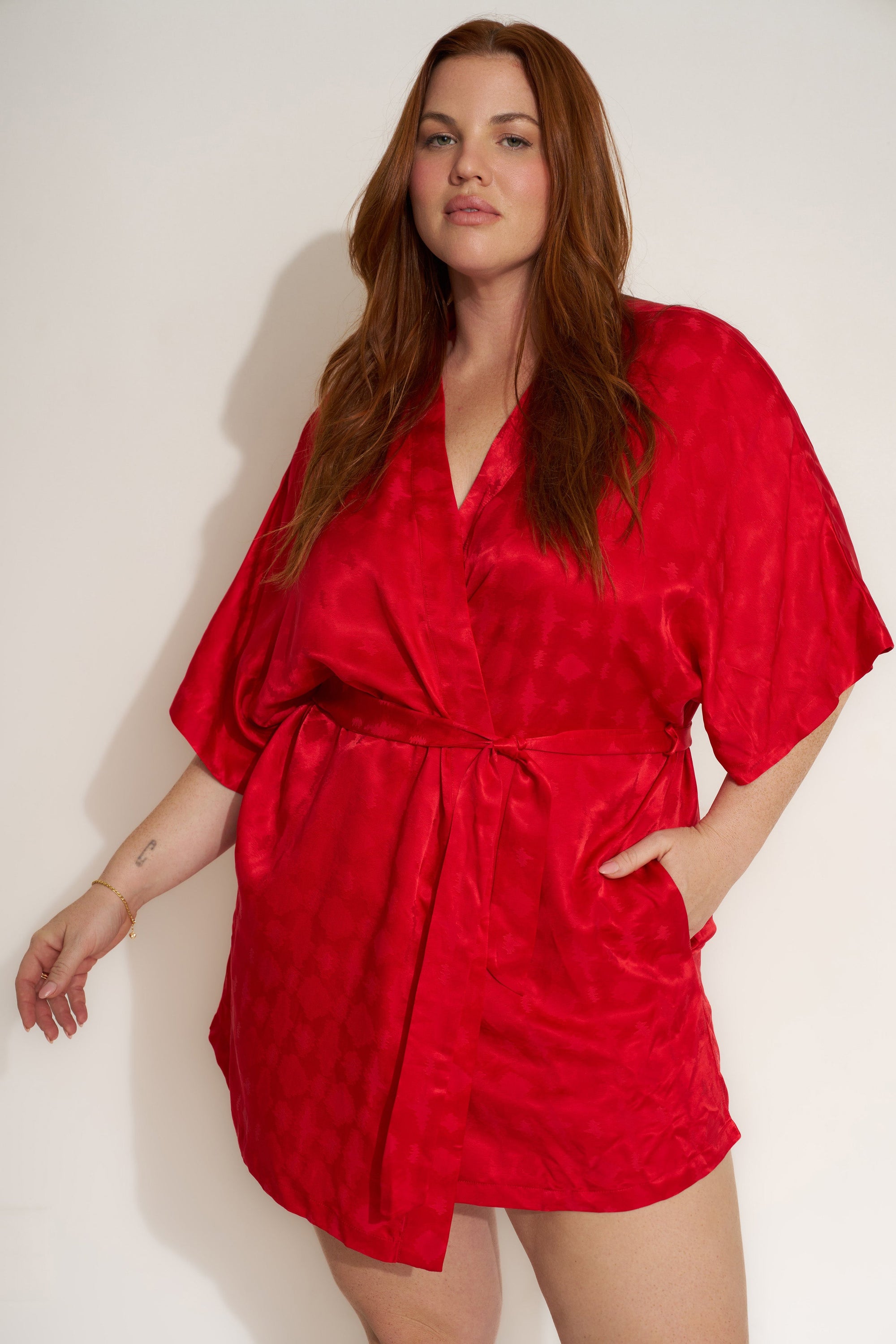 Be Idle - The Short Robe - Picante -