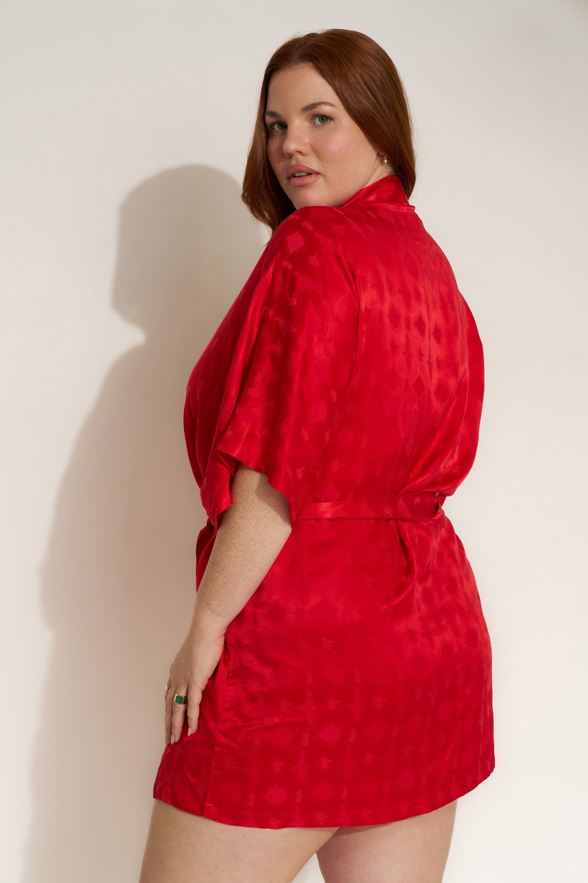Be Idle - The Short Robe - Picante -