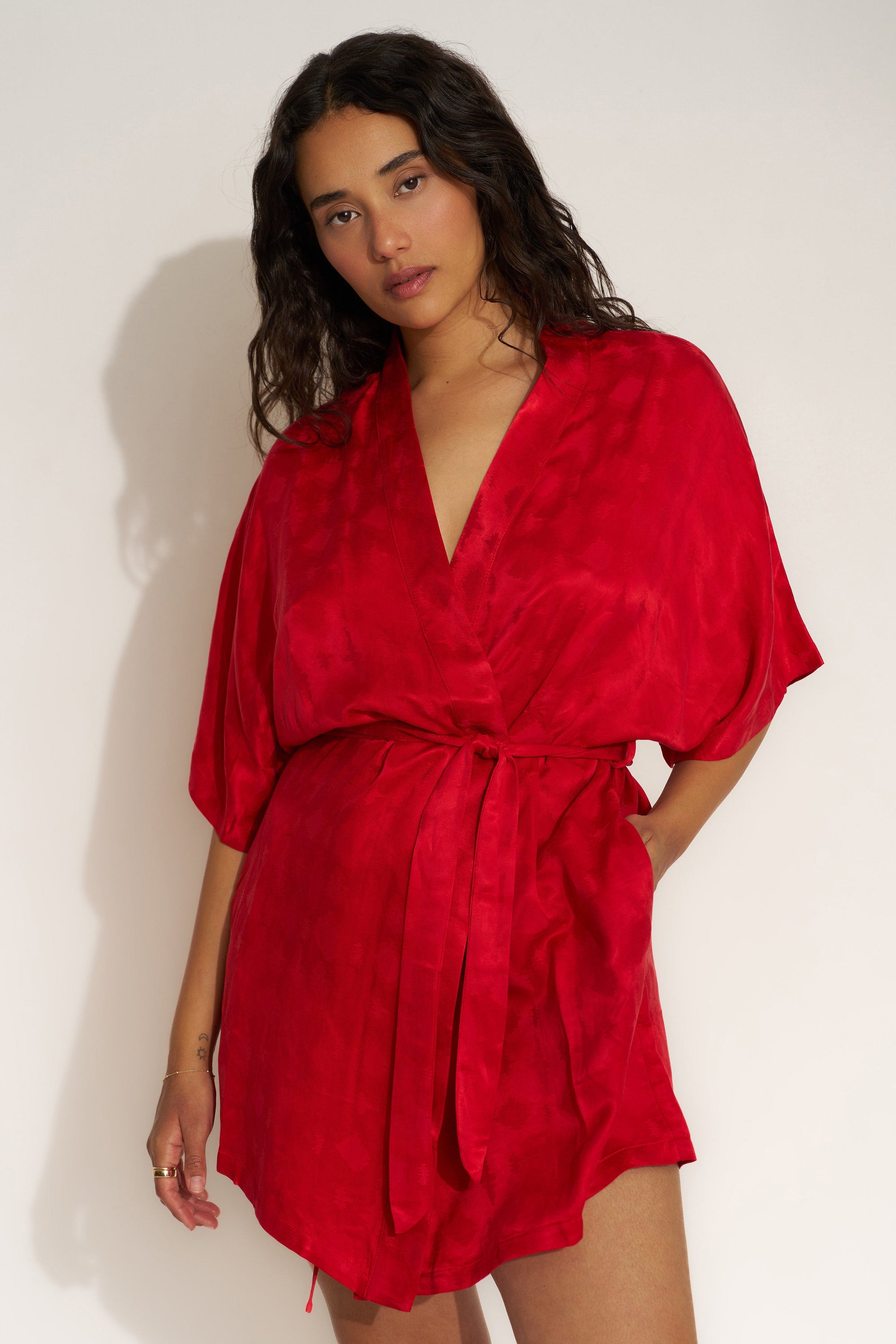 Be Idle - The Short Robe - Picante -