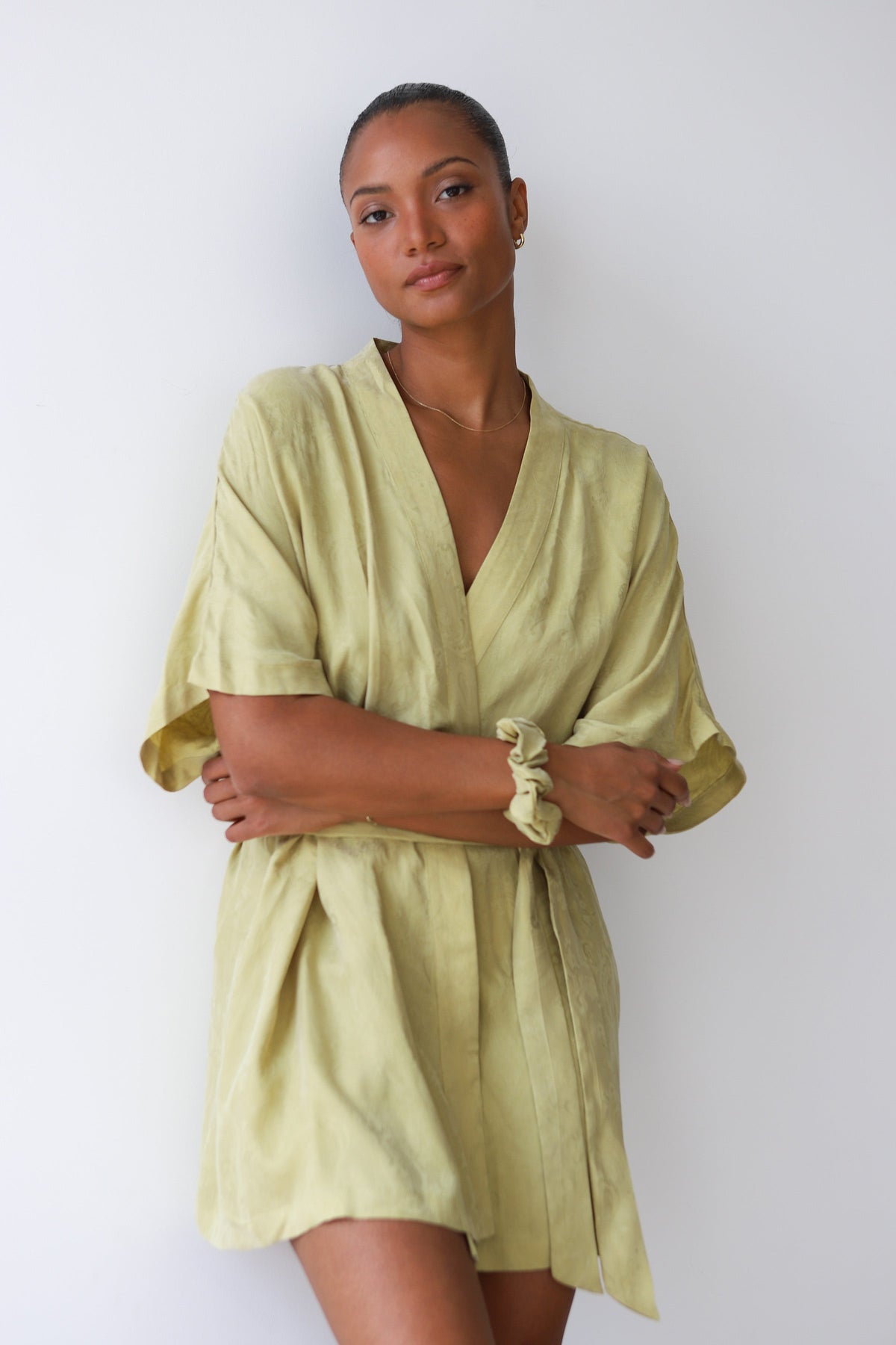 The Short Robe - Tomatillo