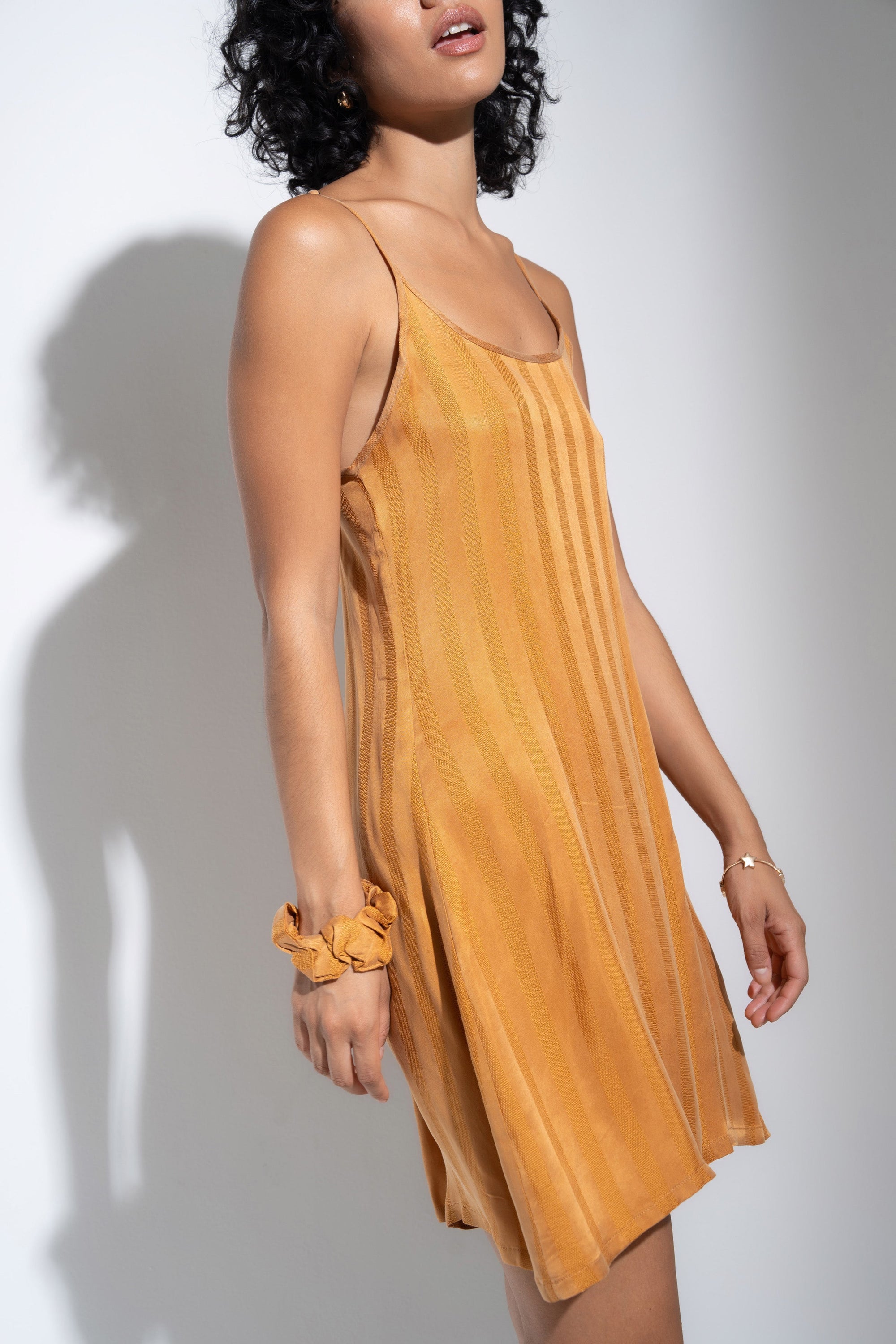 Be Idle - The Short Slip - Mustard -