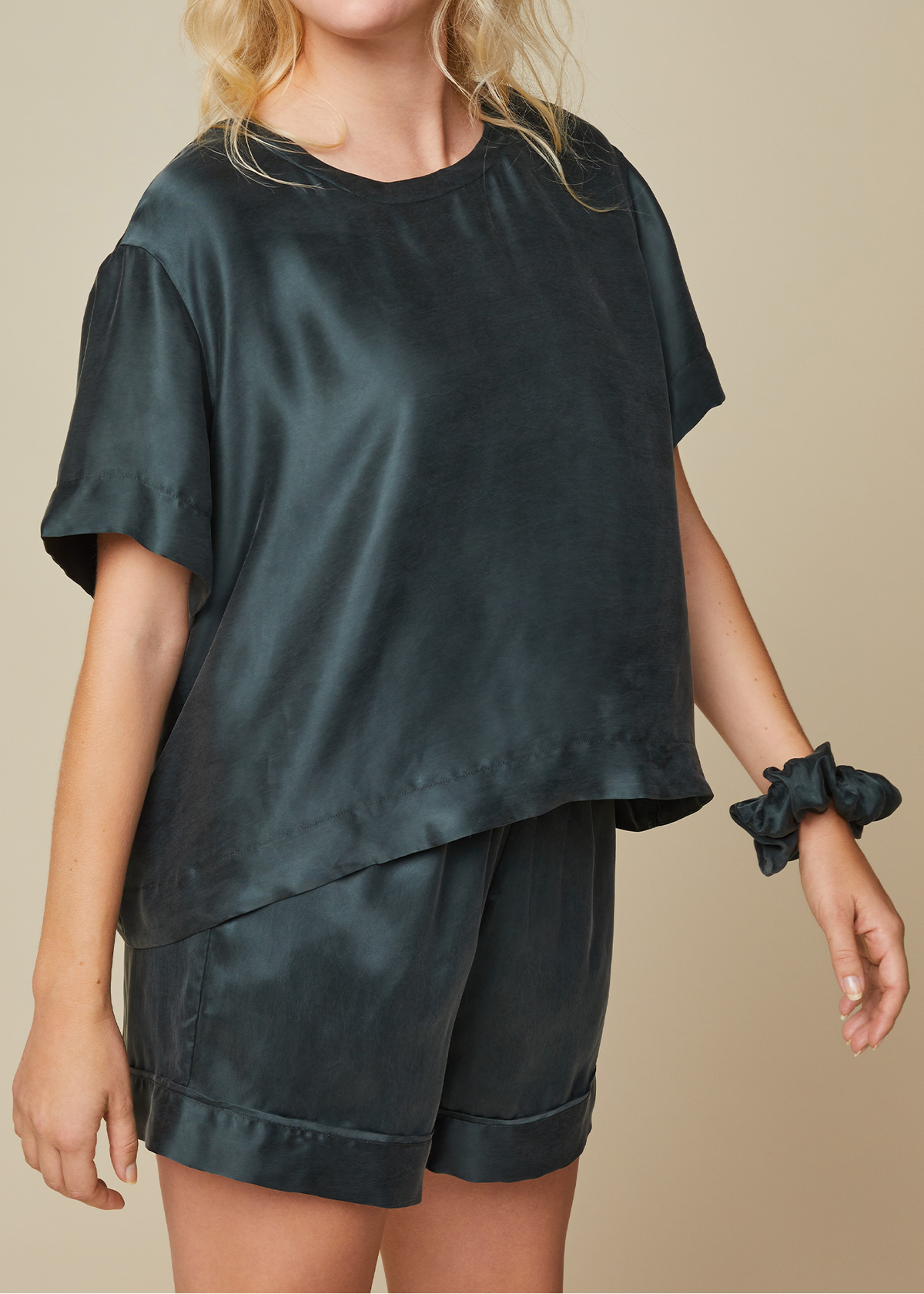 Harper Wilde - Silky Sleep T-Shirt - Forest -