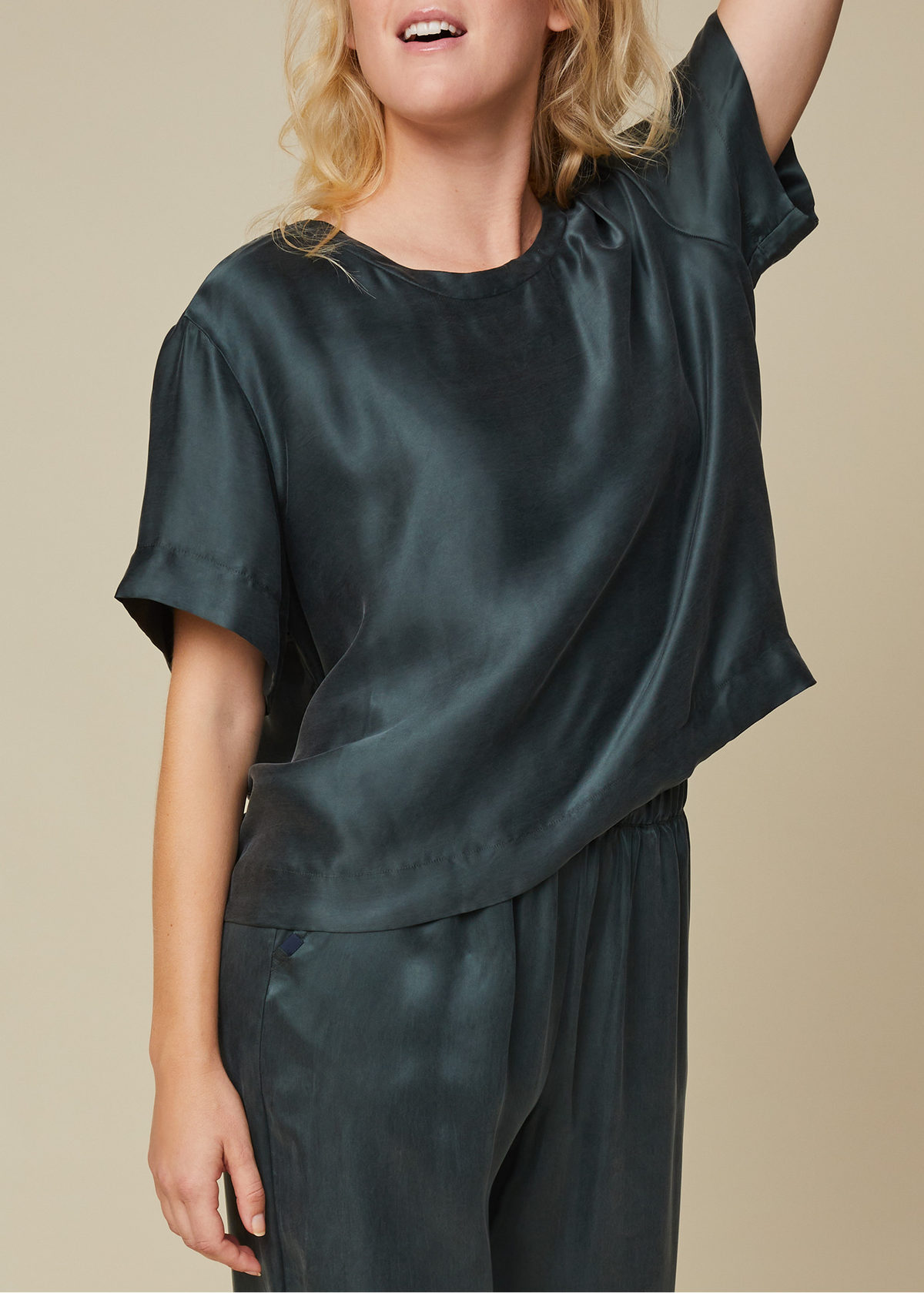 Harper Wilde - Silky Sleep T-Shirt - Forest -
