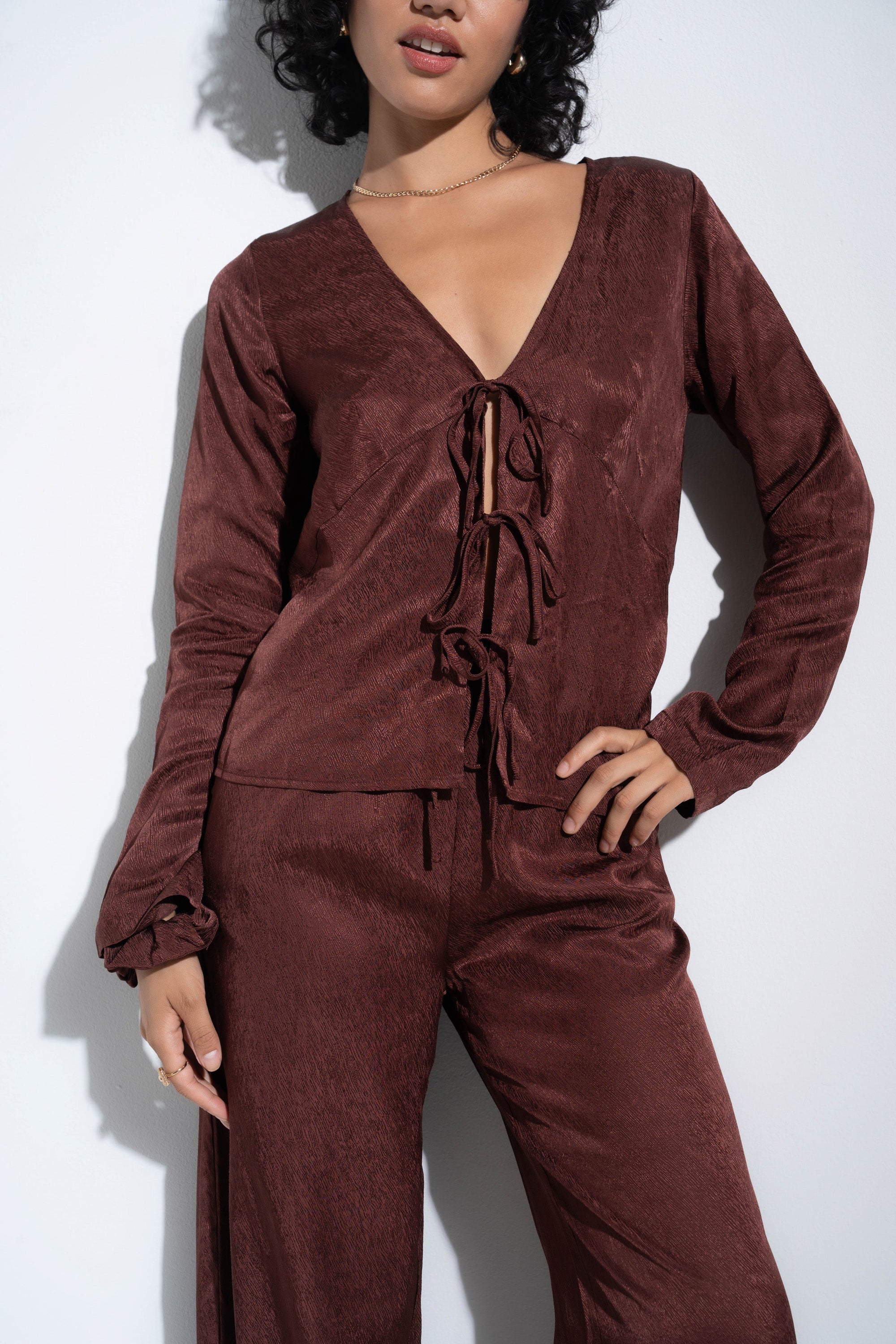 Be Idle - Tie Front Top - Brown -