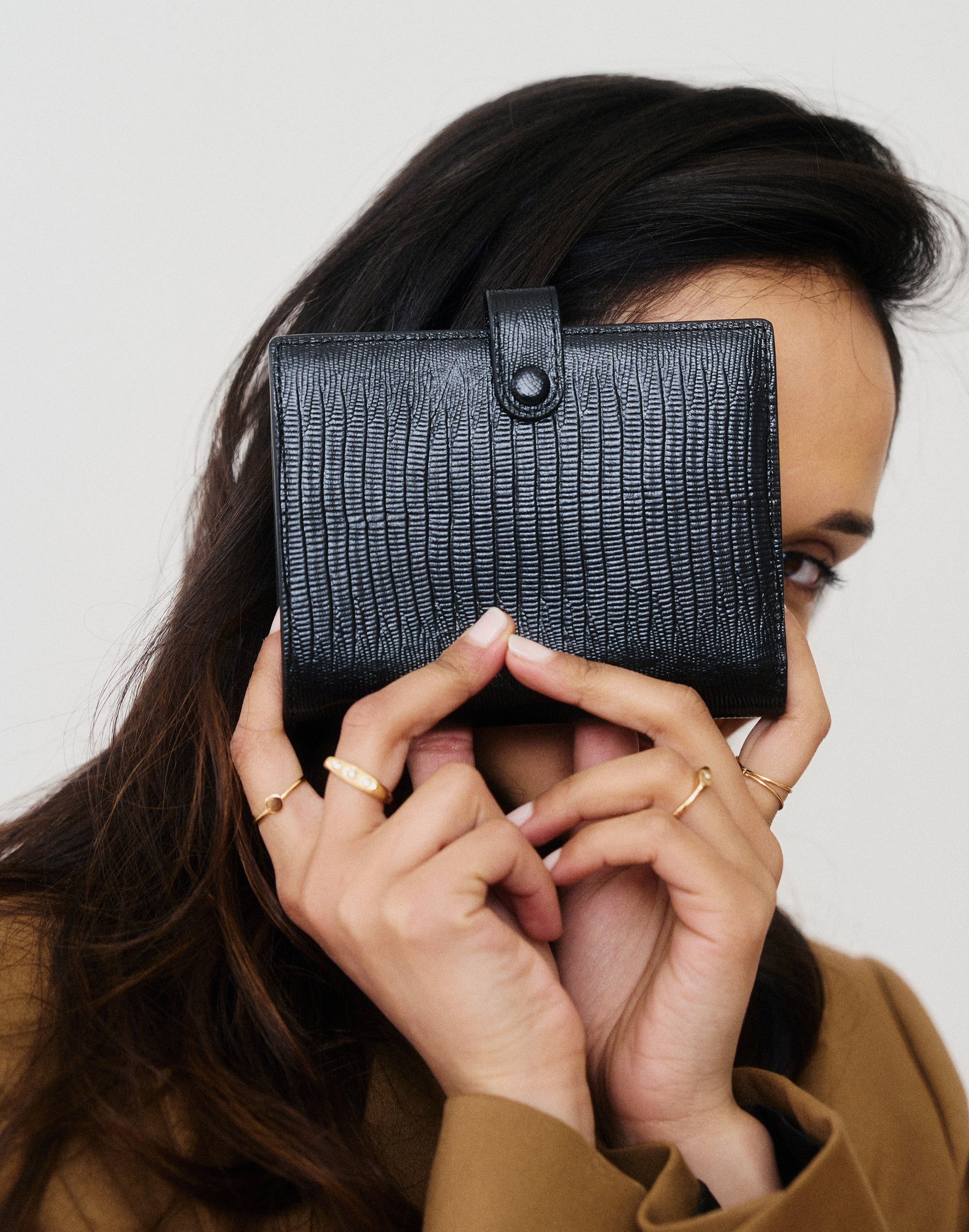 Hyer Goods - Luxe Traveler&#39;s Wallet with Coin Pocket -