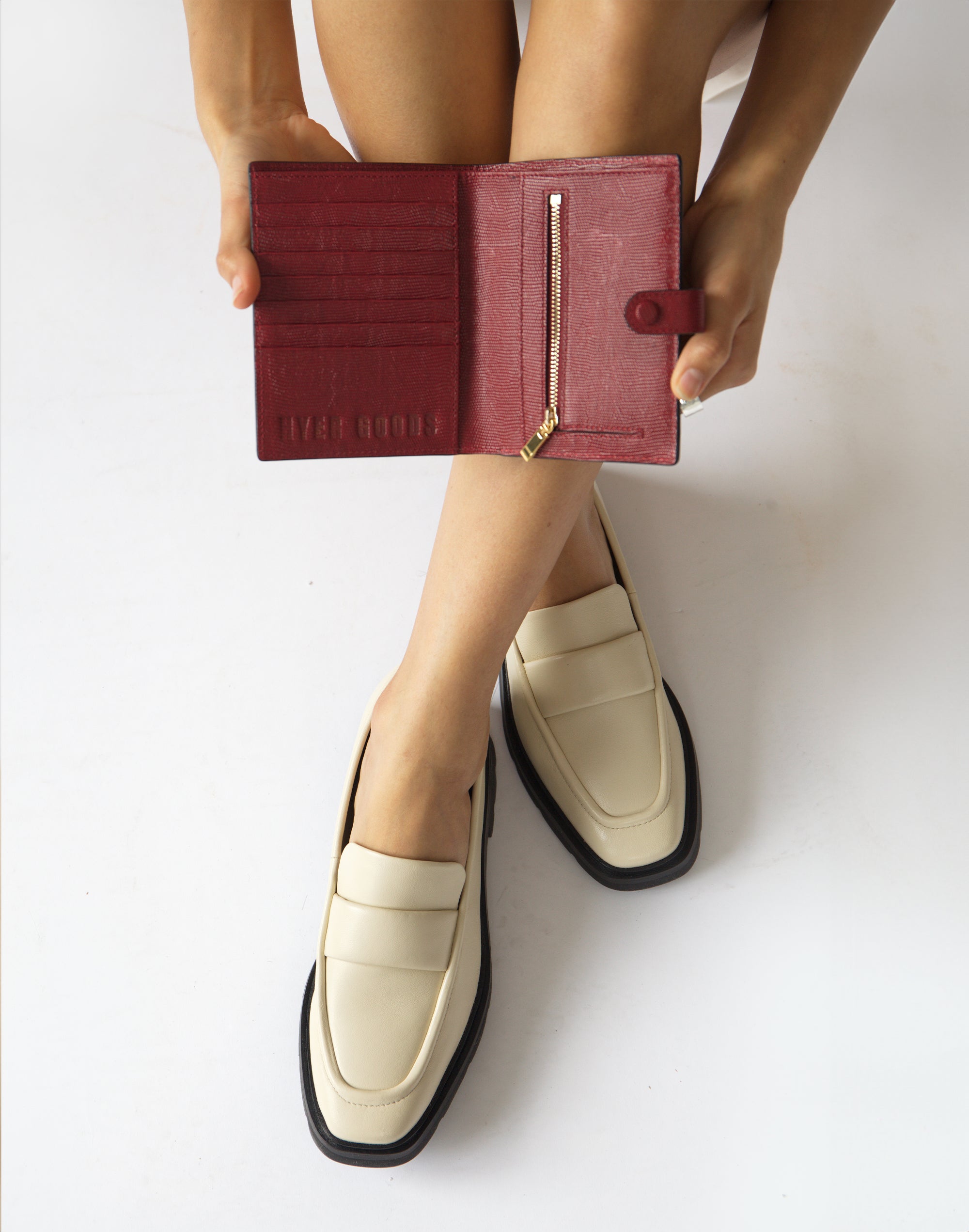 Hyer Goods - Luxe Traveler's Wallet with Coin Pocket -