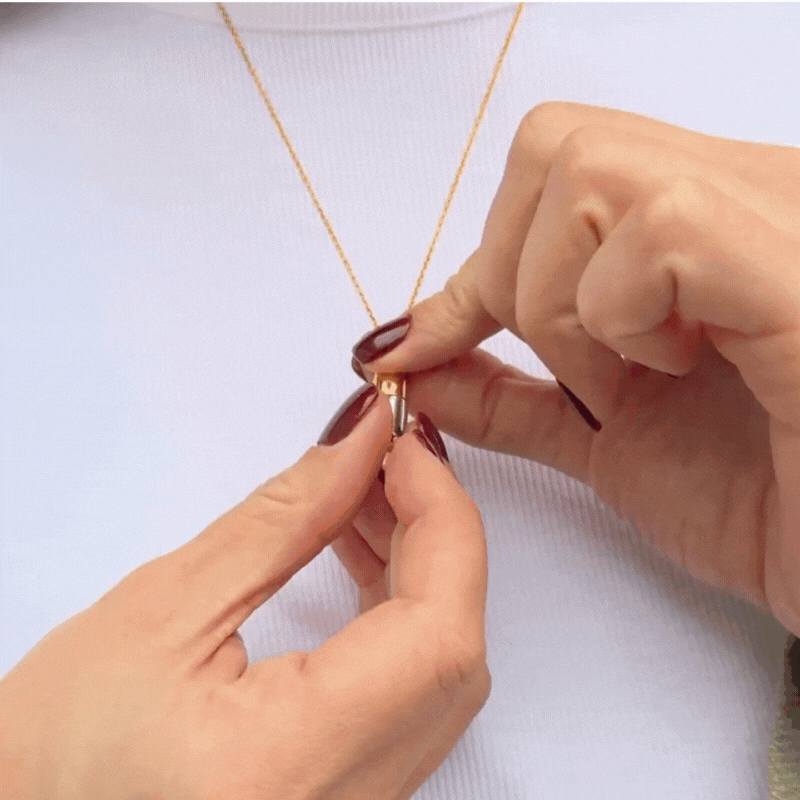 Larissa Loden - Anja Pill Capsule Necklace -