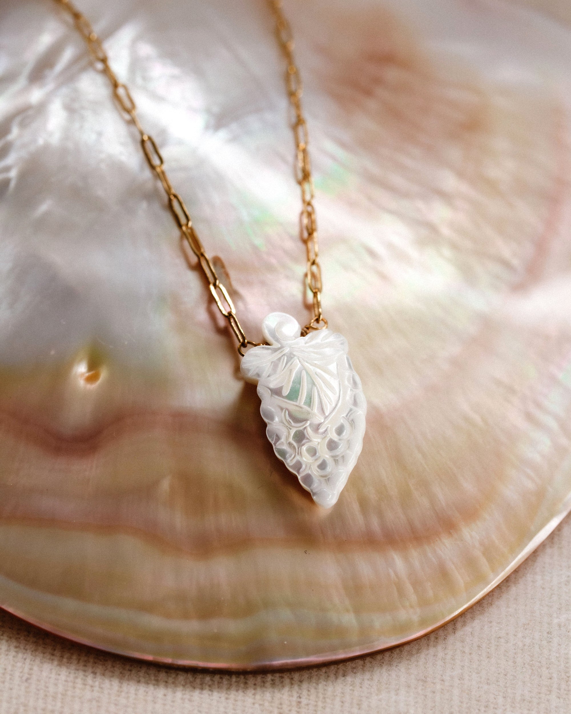 Luna Norte - Vine and Dine Necklace -