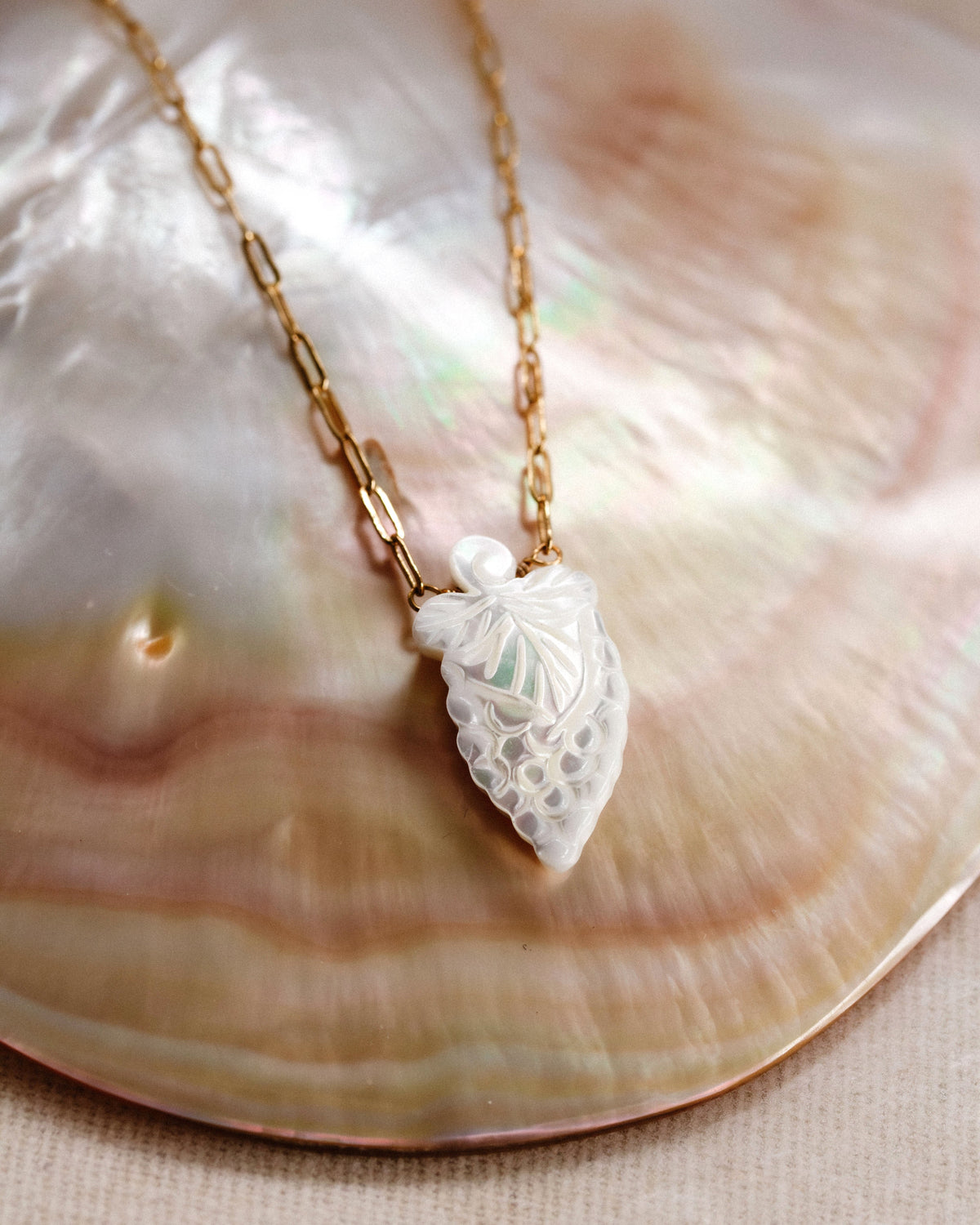 Luna Norte - Vine and Dine Necklace -