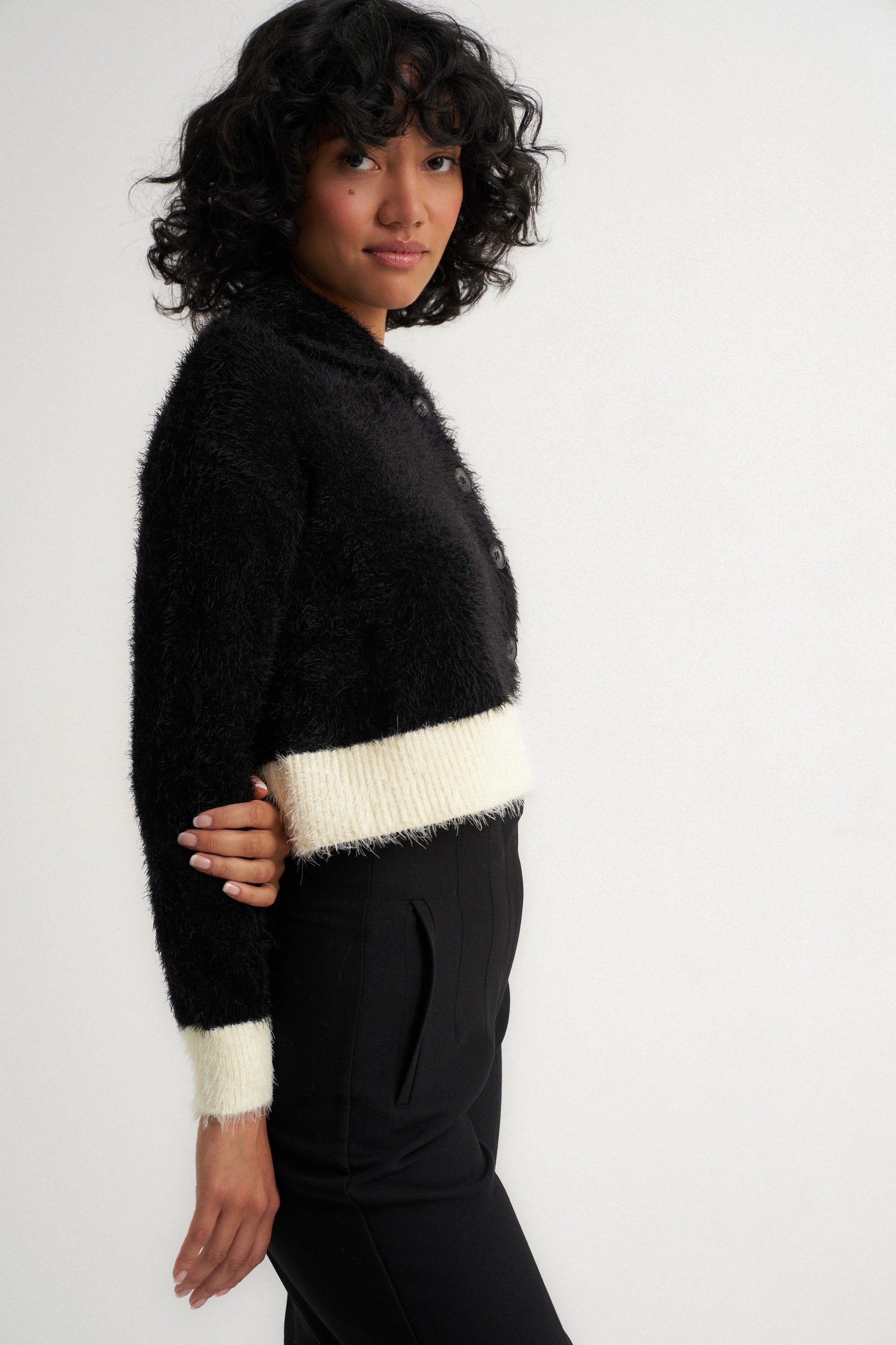 Callahan Knitwear - Walter Cardigan - Black -