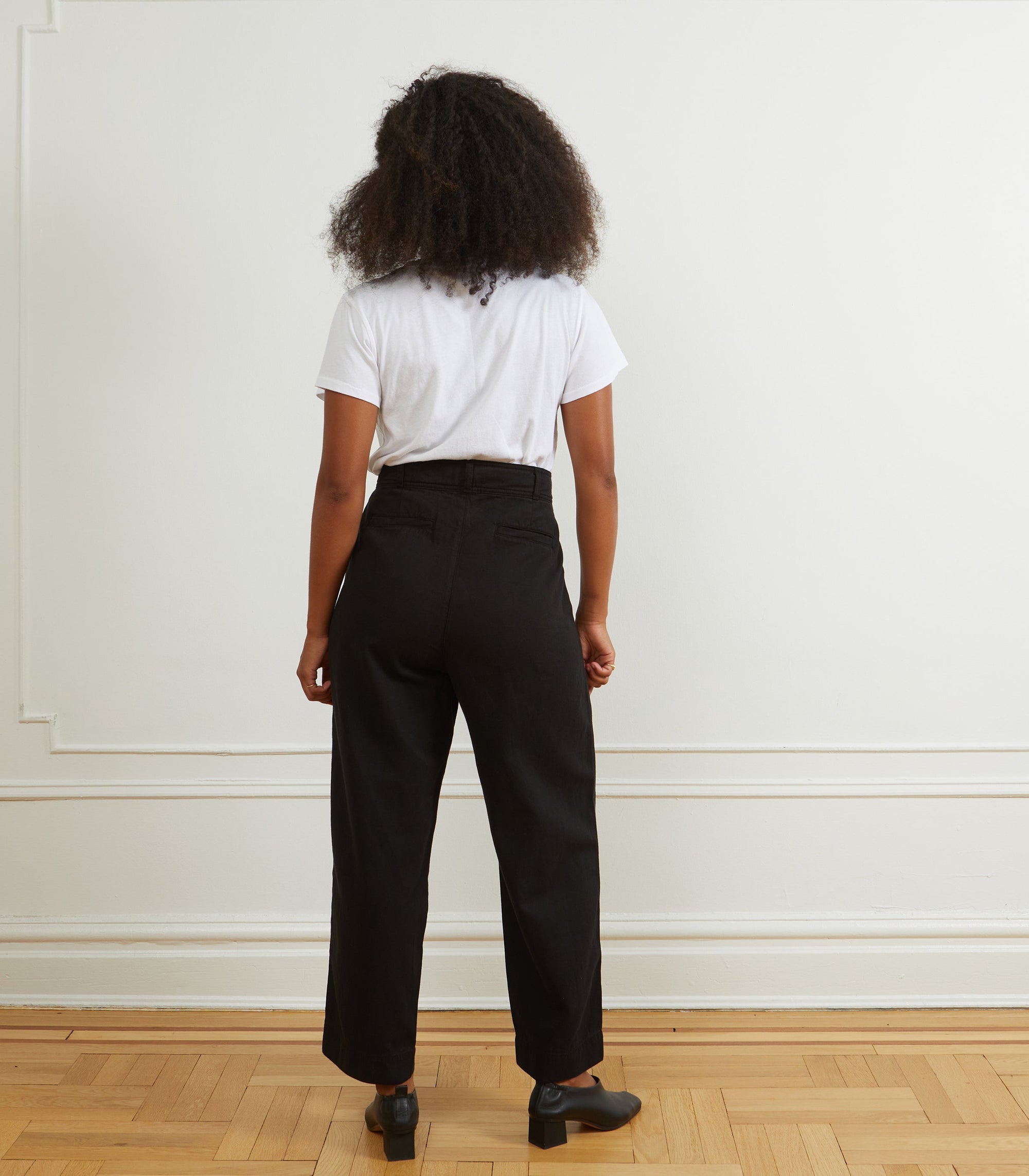 Loup - Elaine Pleated Tapered Trousers - Black -