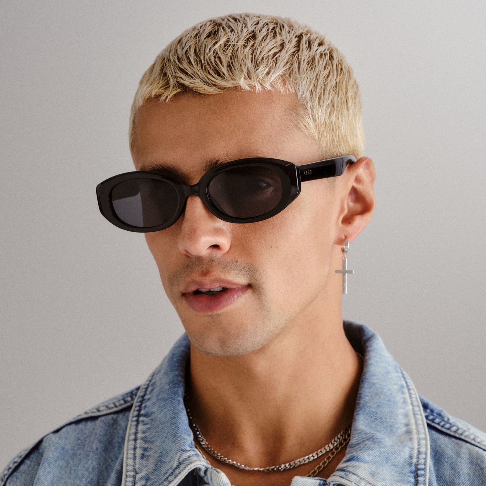 Aire - Affinity Sunglasses - Black -