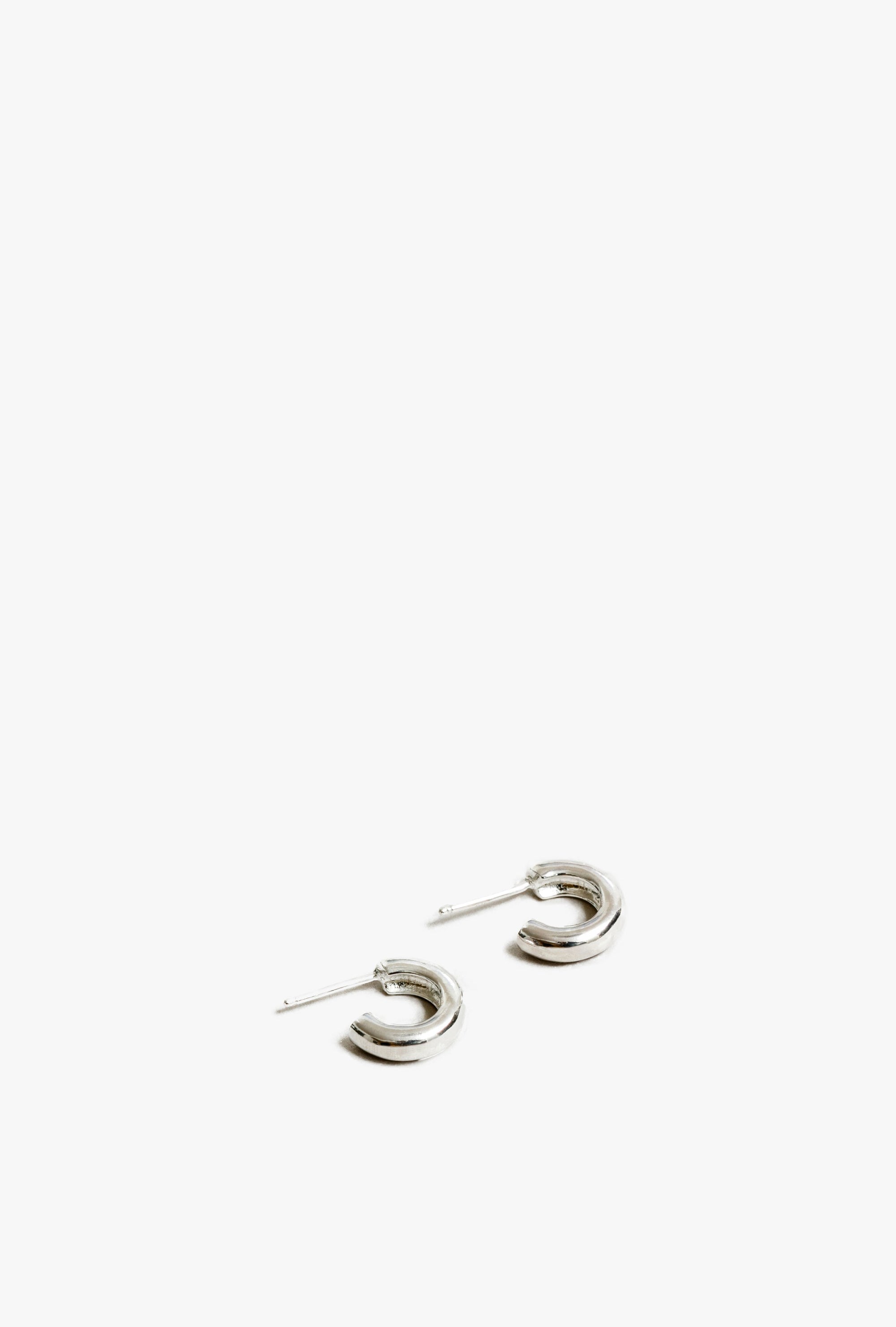 Abbie Hoops Small - Sterling Silver