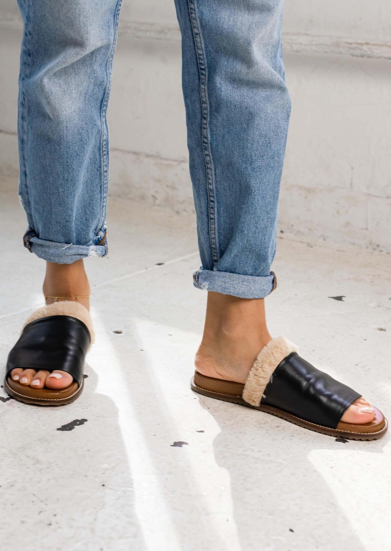 salt + umber - Malibu - Black -