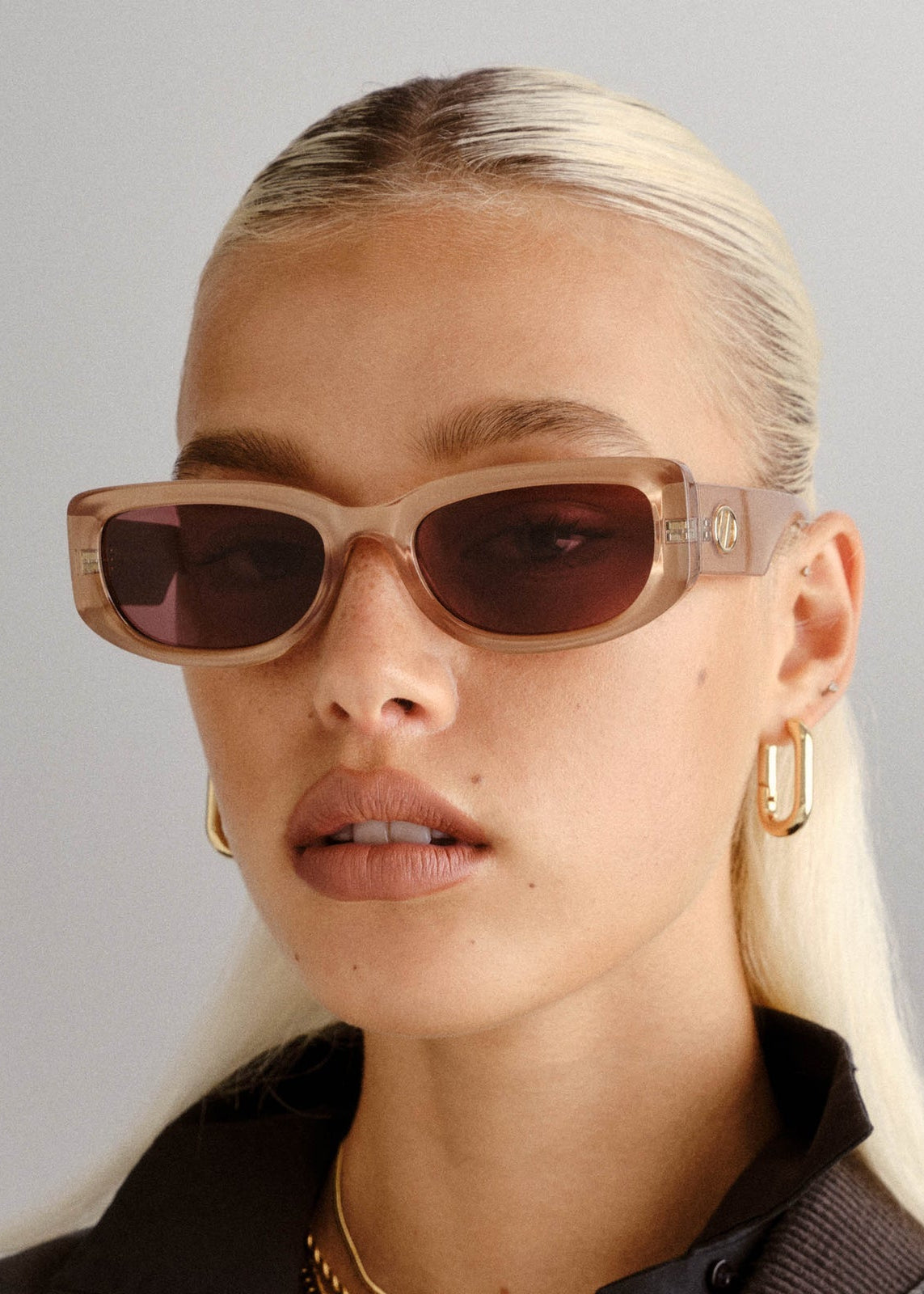 Le Specs - Monopoly - Pearl Champagne -