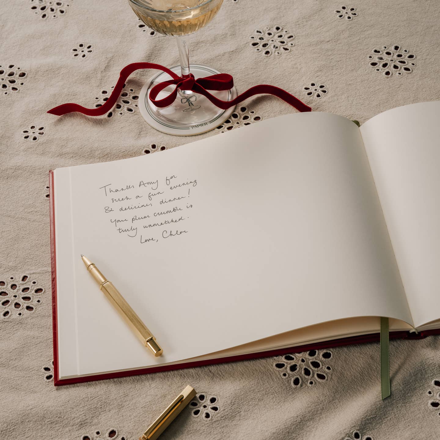 Papier - Cherry On Top Guestbook -